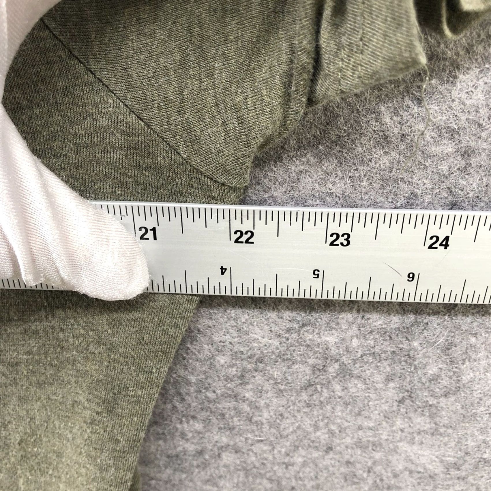 Olive Five Four T Shirt Mens L Short Sleeve Olive Green Crewneck Solid Knit Cotton Short Sleeve Mens L Green Size US L / EU 52-54 / 3 - 7 Thumbnail