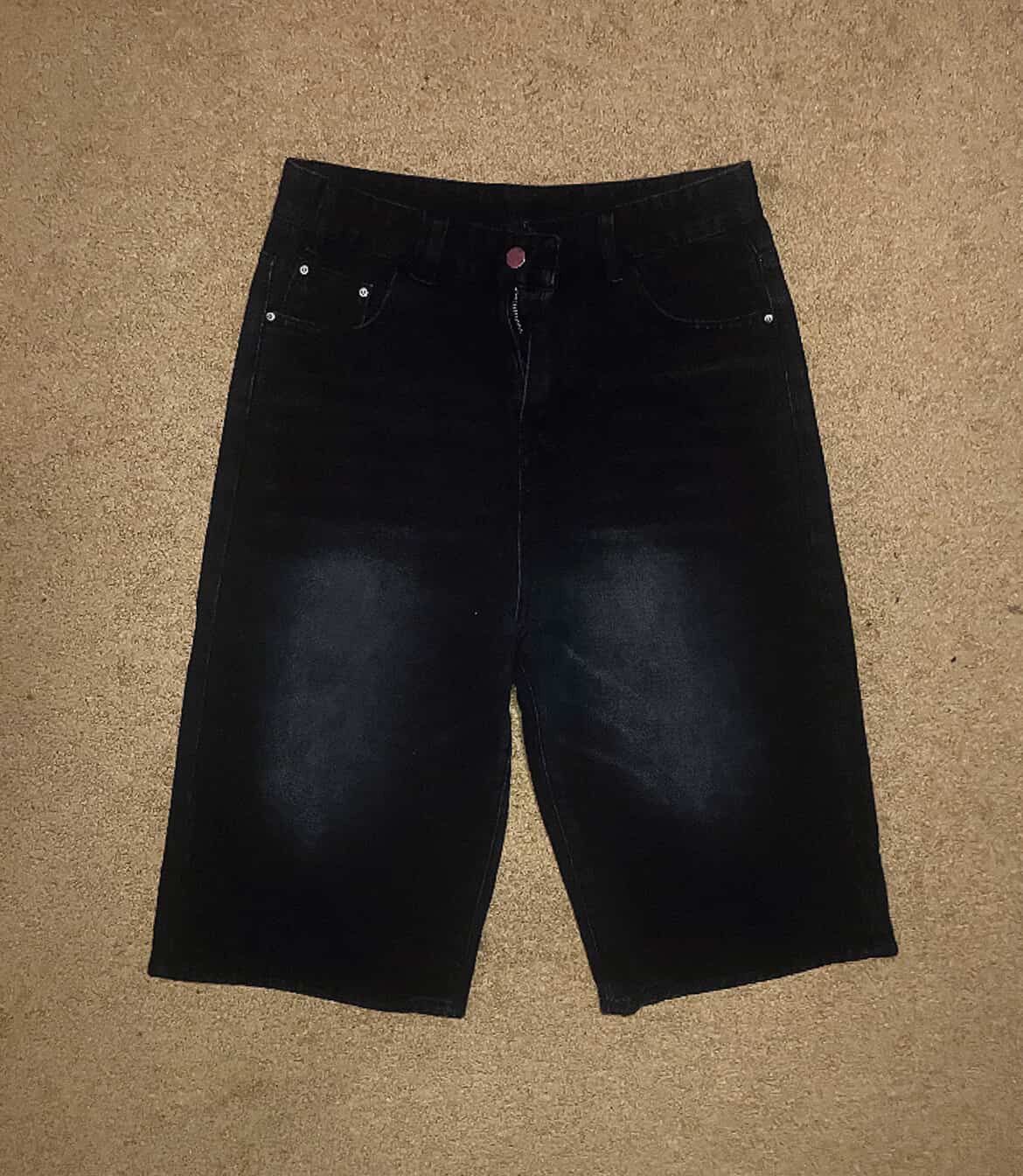 Other Black denim jorts with a relaxed fit Size US 32 / EU 48 - 2 Thumbnail