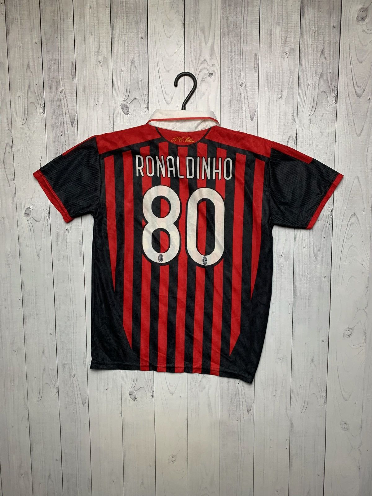 Vintage Vintage 80 Ronaldinho AC Milan soccer jersey women’s S Size S / US 4 / IT 40 - 1 Thumbnail
