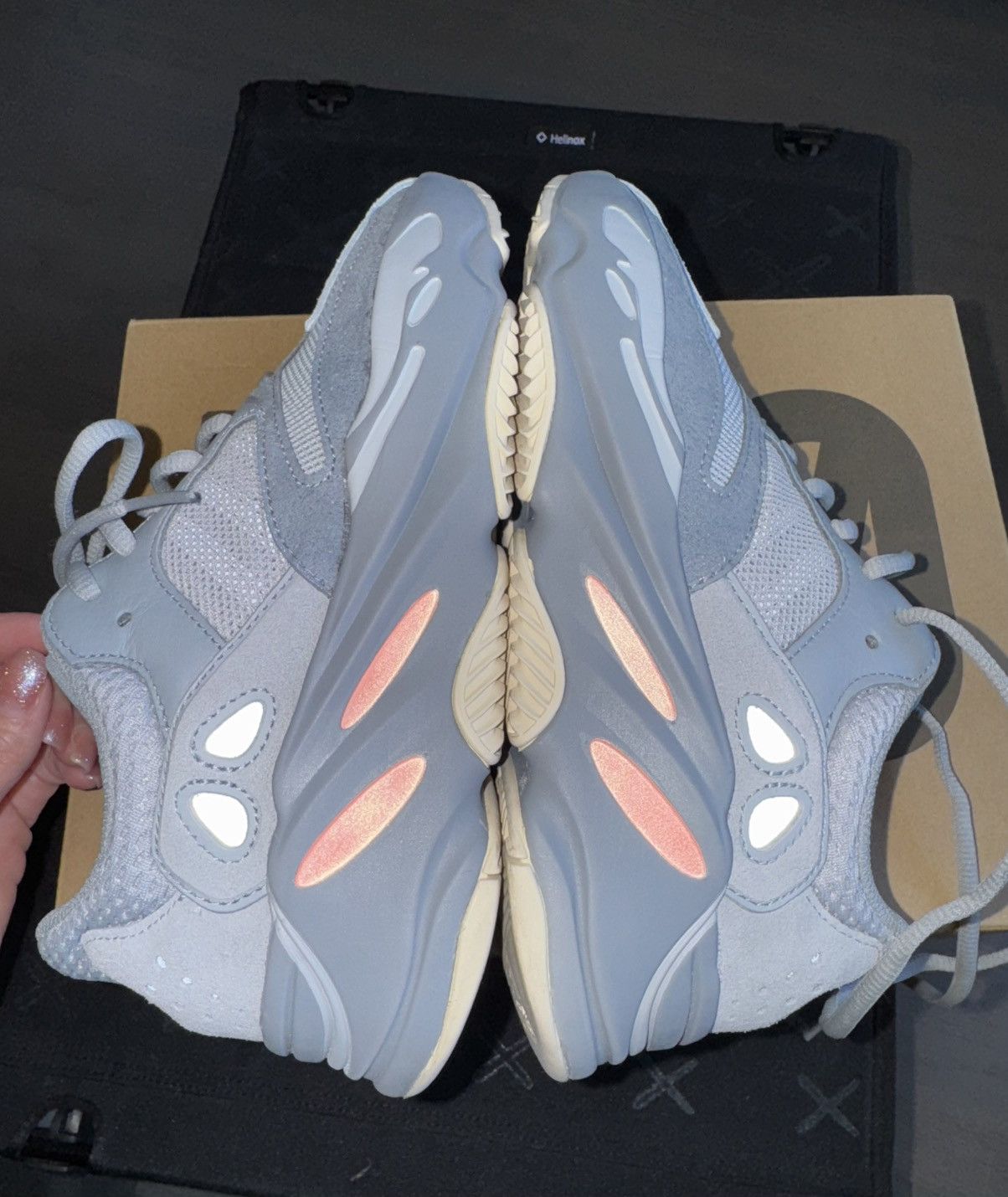 Adidas × Yeezy Adidas Yeezy Boost 700 inertia sz 6Y Size US 6 / EU 39 - 11 Thumbnail