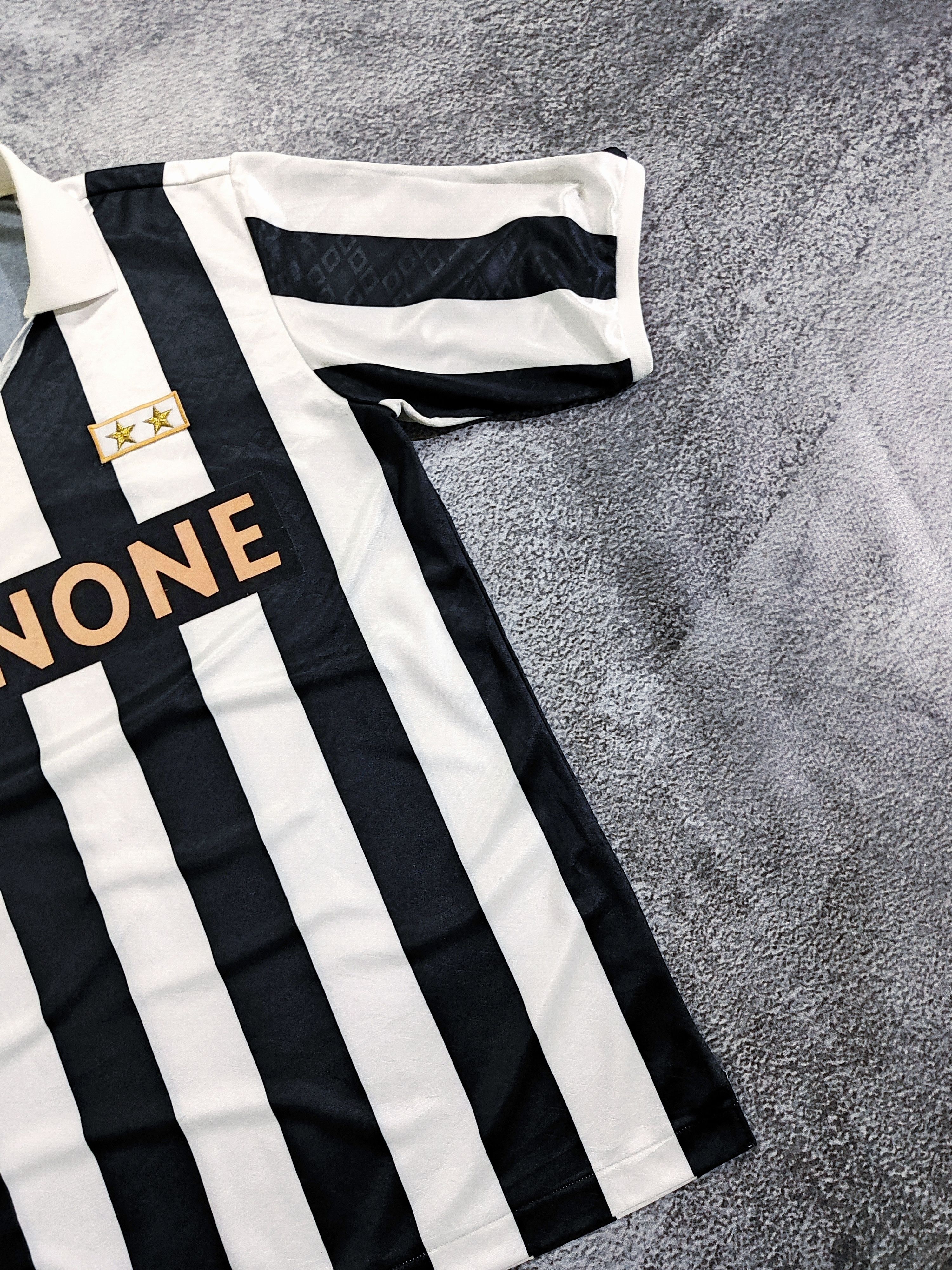 Kappa Vintage Kappa Juventus 1992-1994 Jersey Football Size US M / EU 48-50 / 2 - 4 Thumbnail