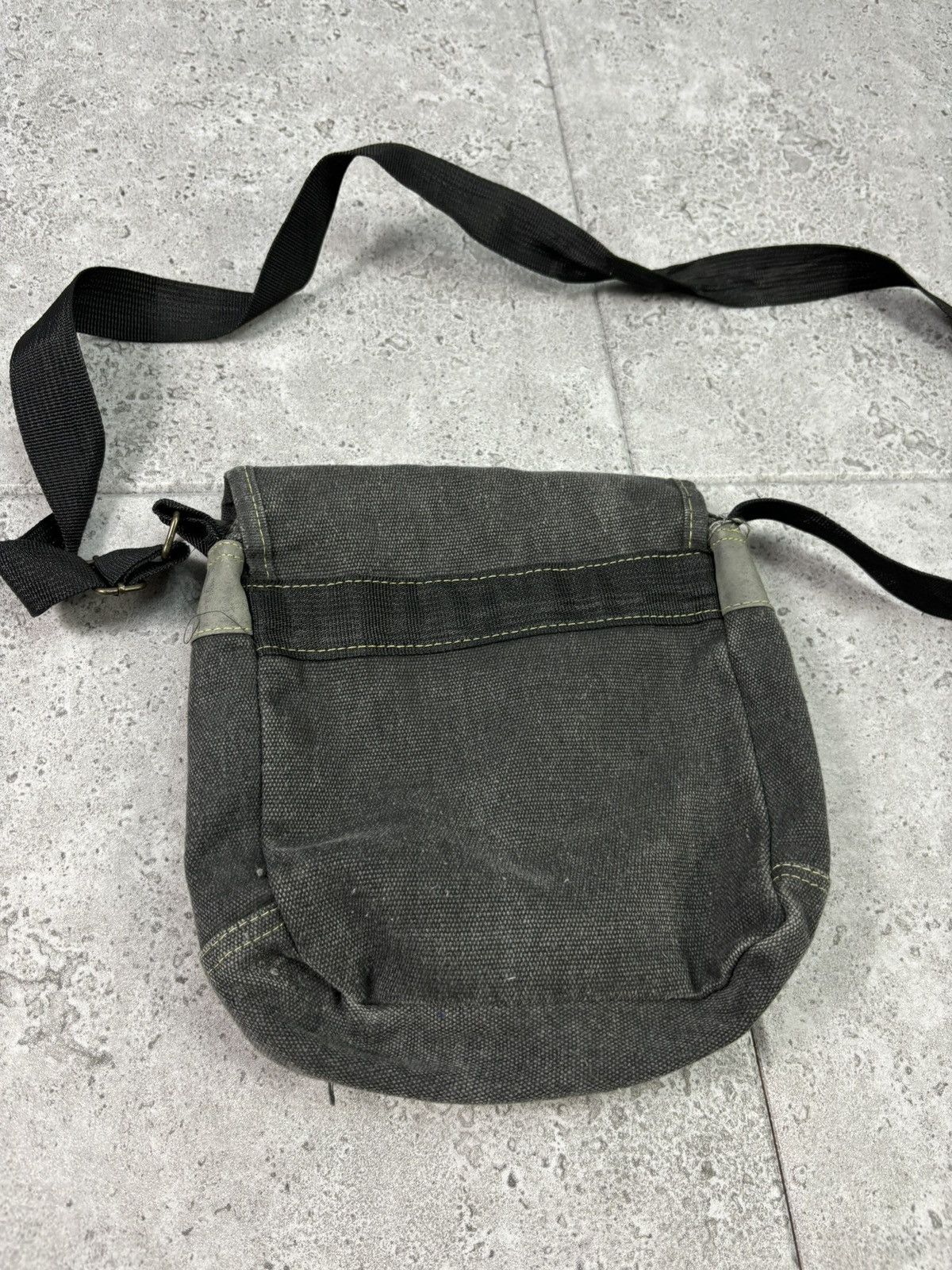 Diesel × Vintage Vintage Diesel Multi Pocket Leather Cargo Bag Avant Garde Size ONE SIZE - 7 Thumbnail