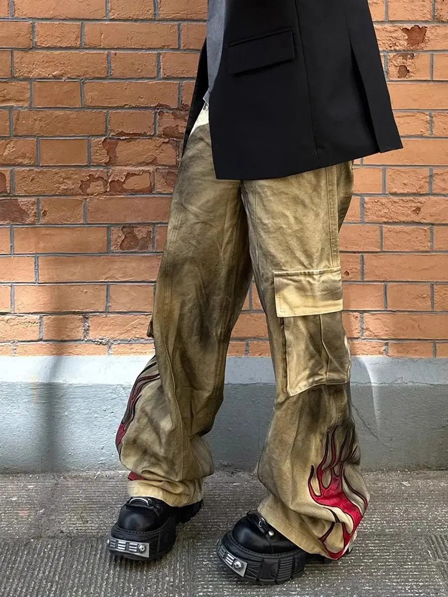 Japanese Brand Loose flame personality floor mopping jeans Size US 32 / EU 48 - 3 Thumbnail