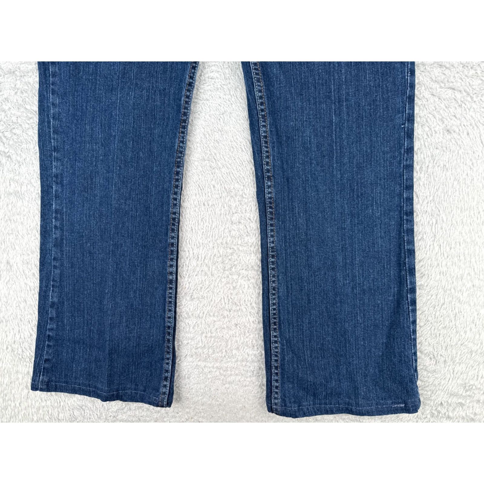 Wrangler Wrangler Jeans Women 14 Blue Bootcut Denim As Real As Cotton Blend Mid 34x28 Size 36" / US 14 / IT 50 - 2 Thumbnail