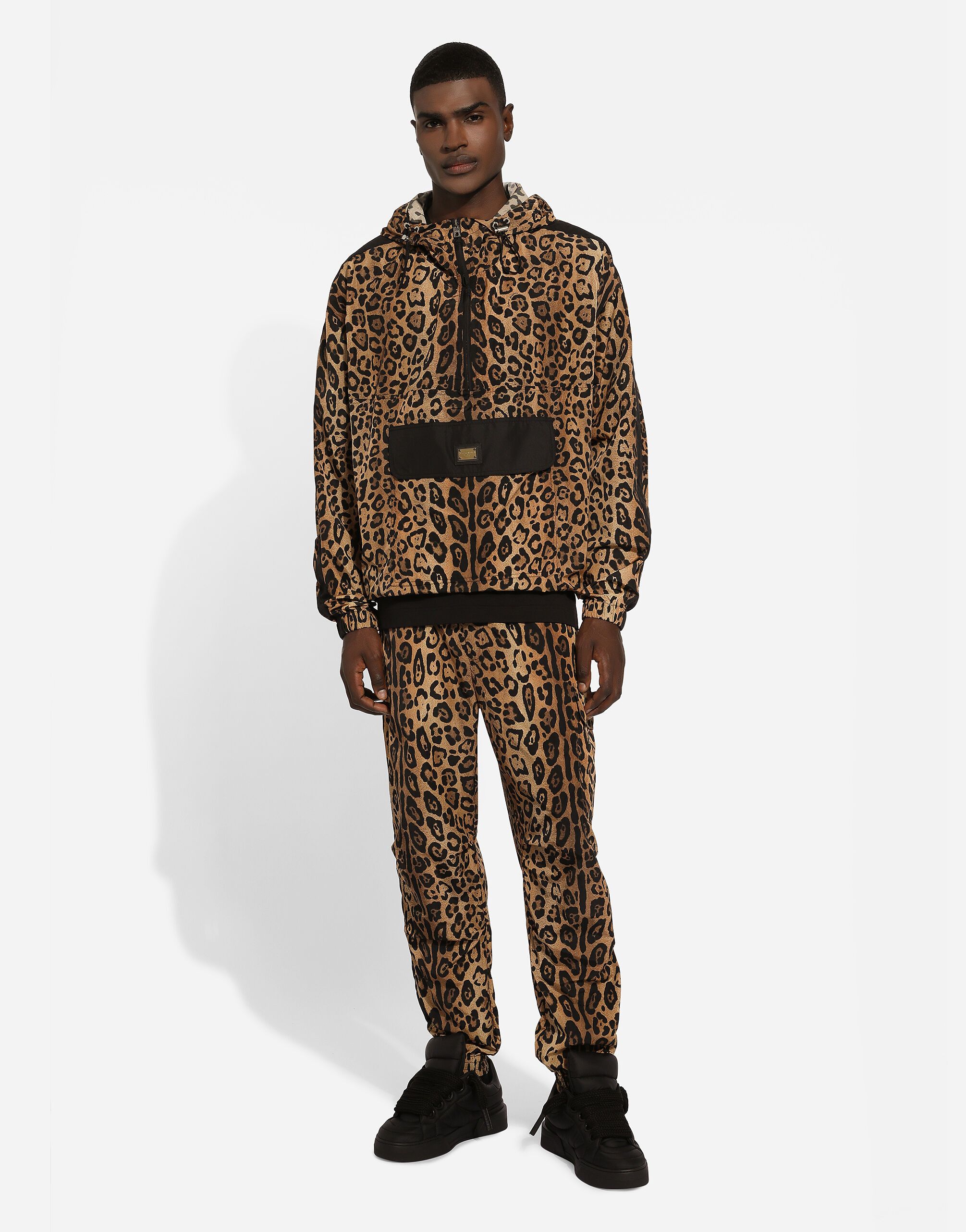 Dolce & Gabbana o1s22i1n0924 Leopard Print Nylon Jacket in Brown/Black Size US L / EU 52-54 / 3 - 2 Thumbnail