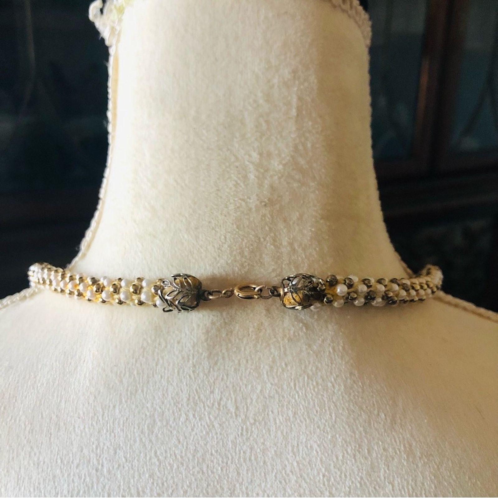 Vintage Vintage bell cap braided mini pearl beaded necklace Size ONE SIZE - 7 Thumbnail