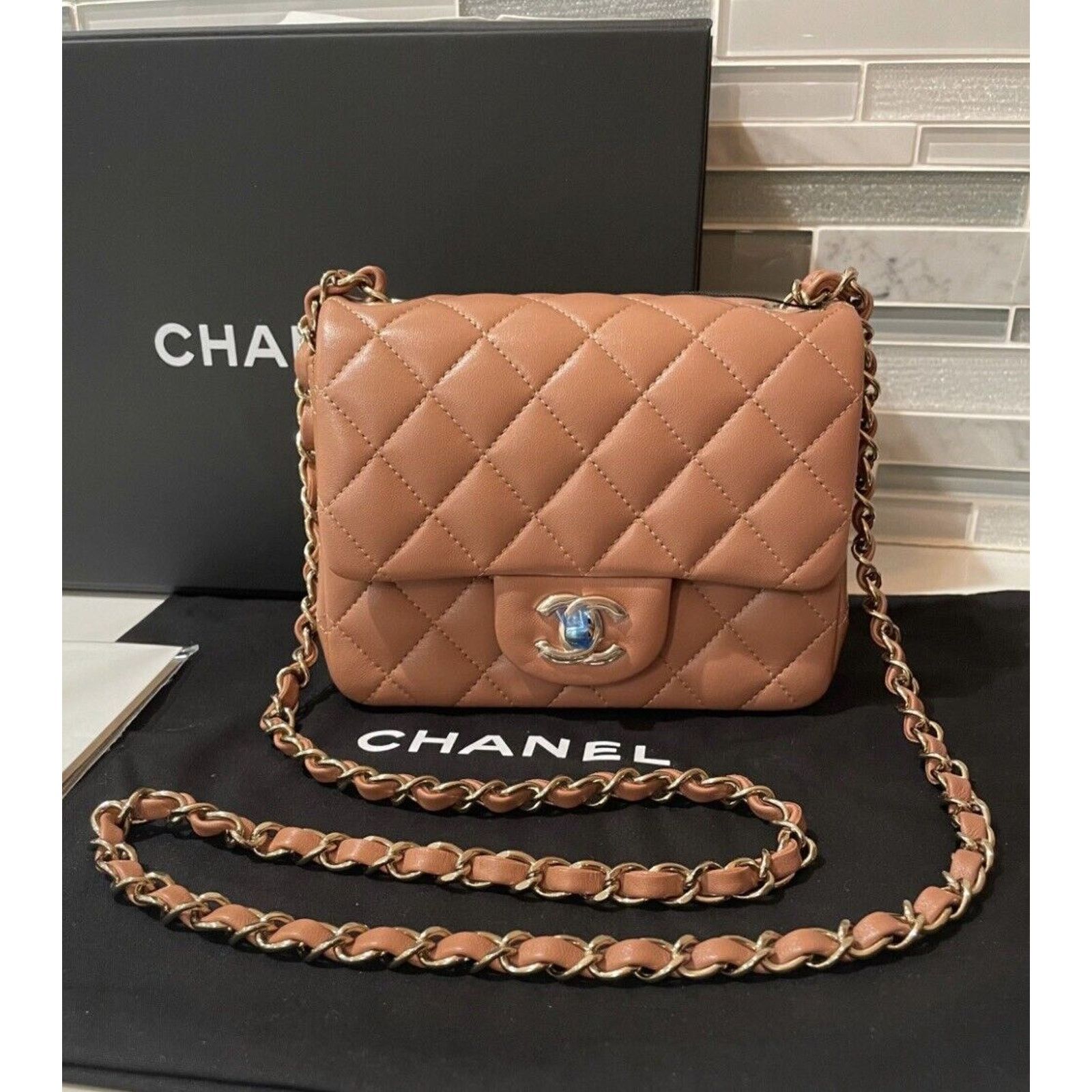 Chanel Chanel 22s Mini Square 🤎Caramel🤎 Lambskin LGHW NWT Size ONE SIZE - 3 Thumbnail