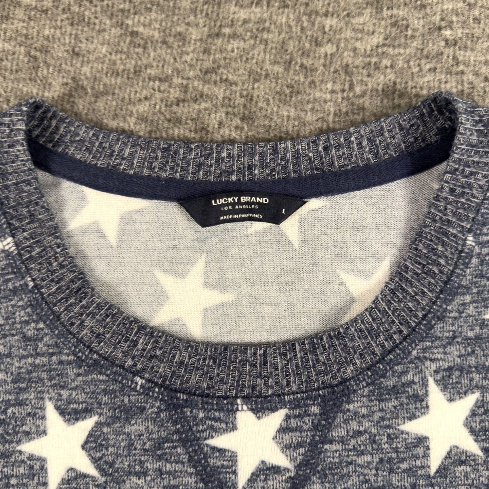 Lucky Brand Lucky Brand Sweater Womens Large Blue Star Print Crewneck Pullover Long Sleeve Size L / US 10 / IT 46 - 2 Thumbnail