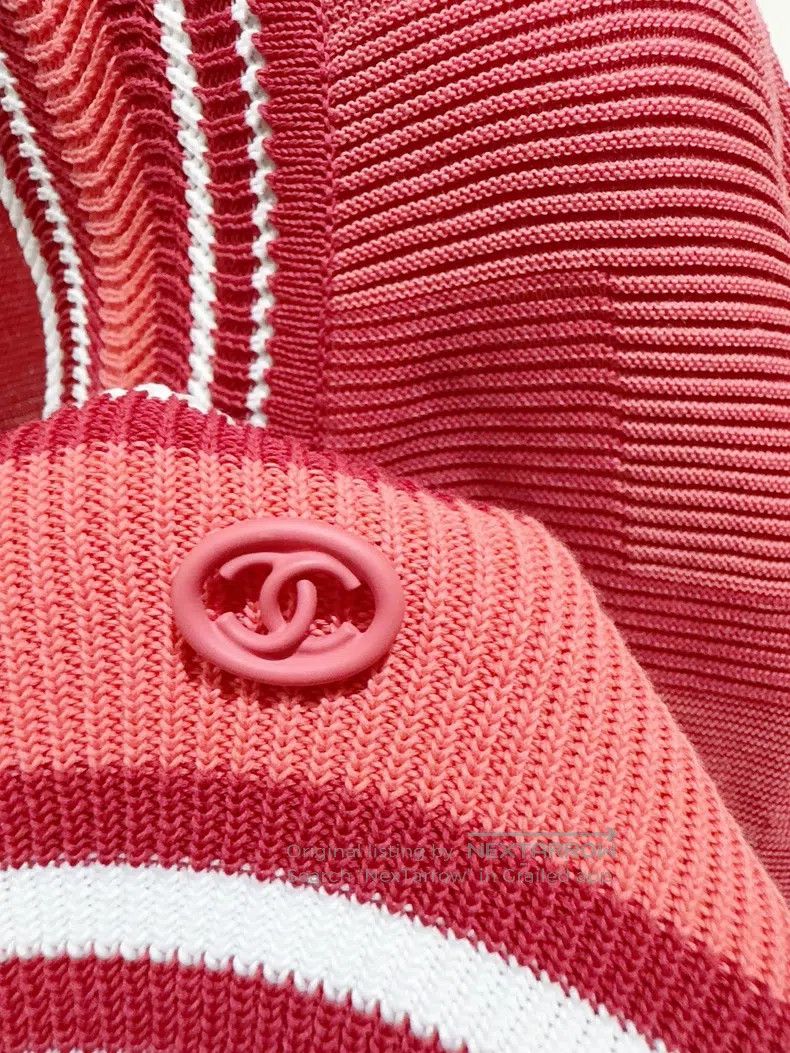 Chanel Chanel Red short sleeves Size XXS / US 00 / IT 34 - 4 Thumbnail
