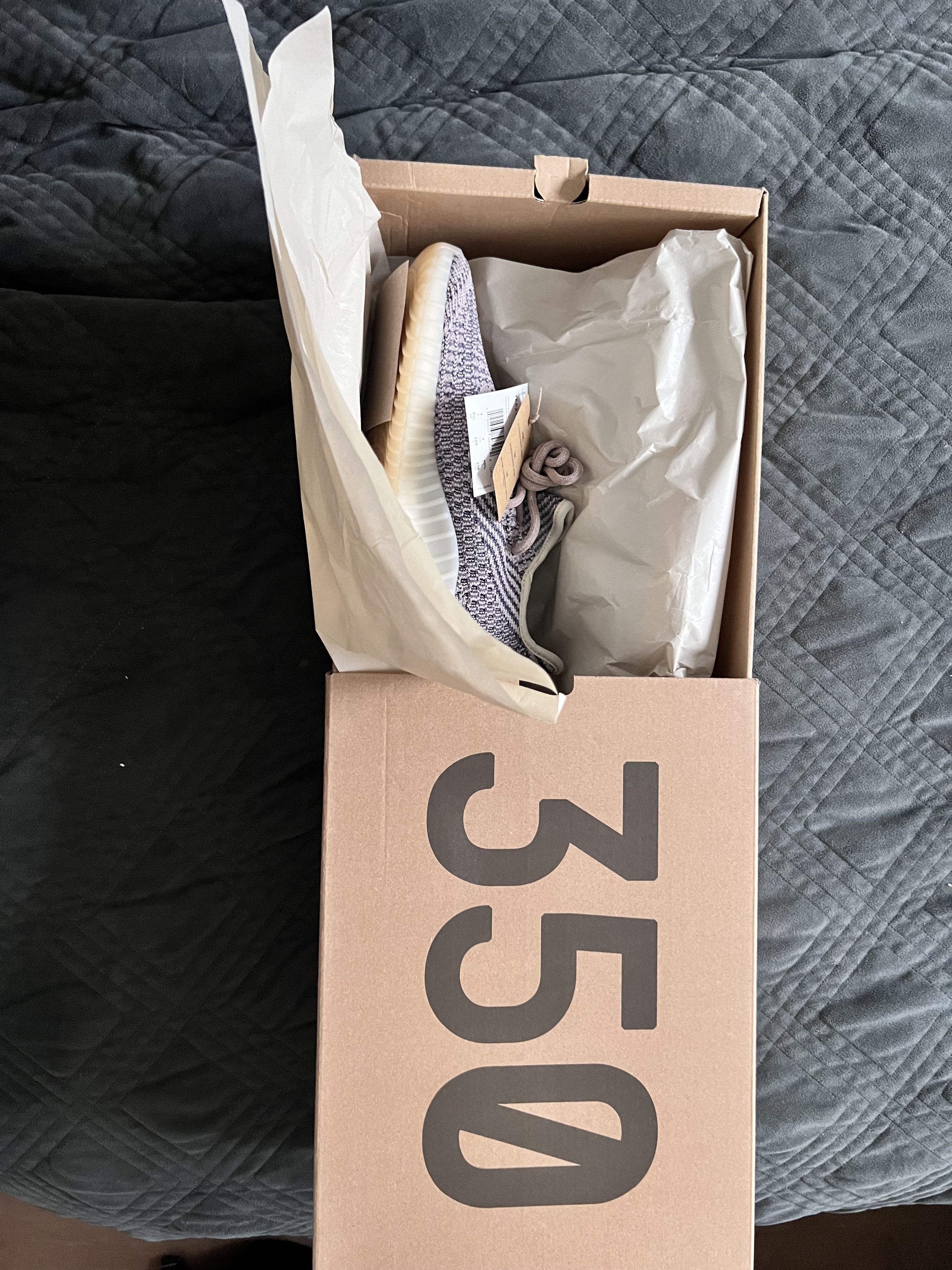 Adidas × Kanye West × Yeezy Yeezy 350 Ash Pearl Size US 7 / EU 40 - 7 Thumbnail