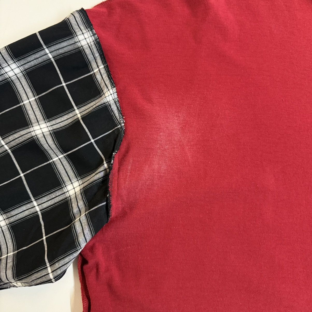 Balenciaga Balenciaga 2018 Layered Hybrid Shirt Plaid + Red Tee Size US M / EU 48-50 / 2 - 24 Thumbnail
