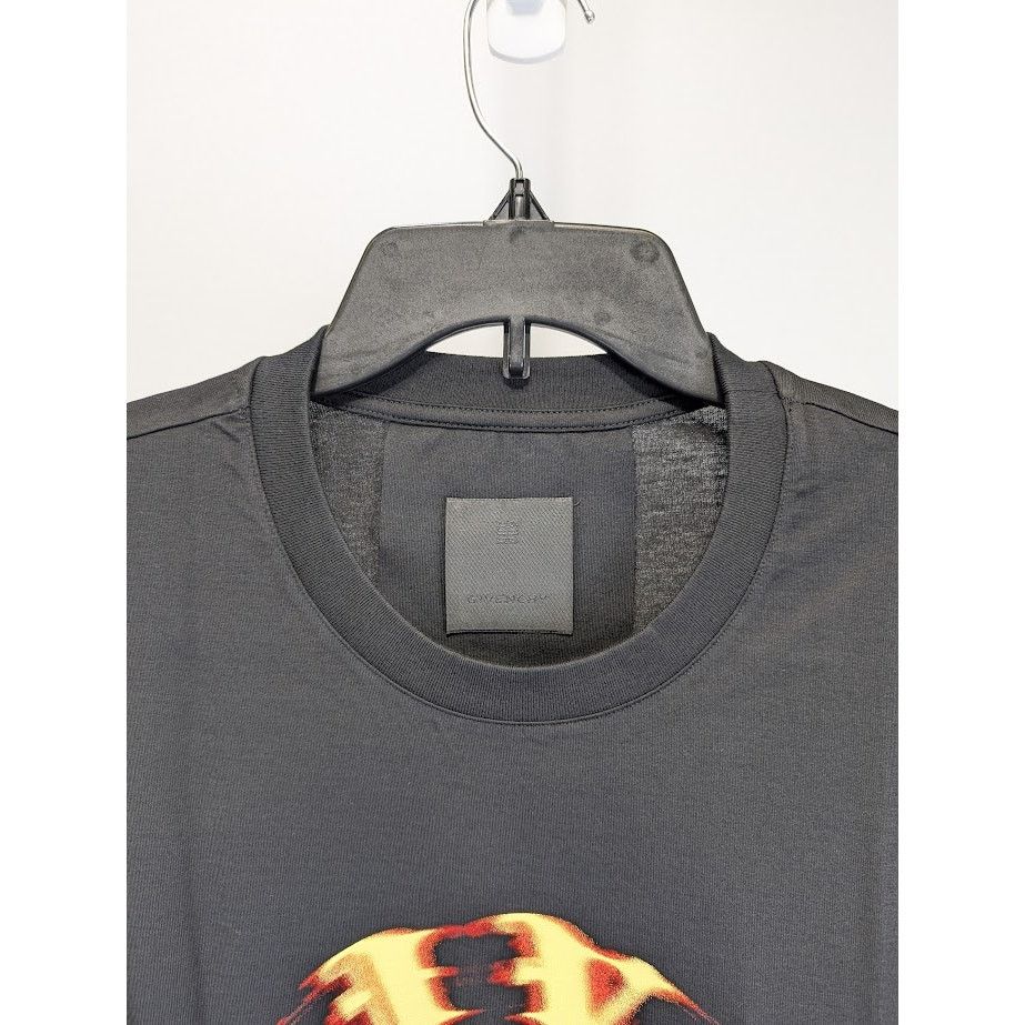 Givenchy o1rshd1 T-Shirt in Black Size US L / EU 52-54 / 3 - 4 Thumbnail