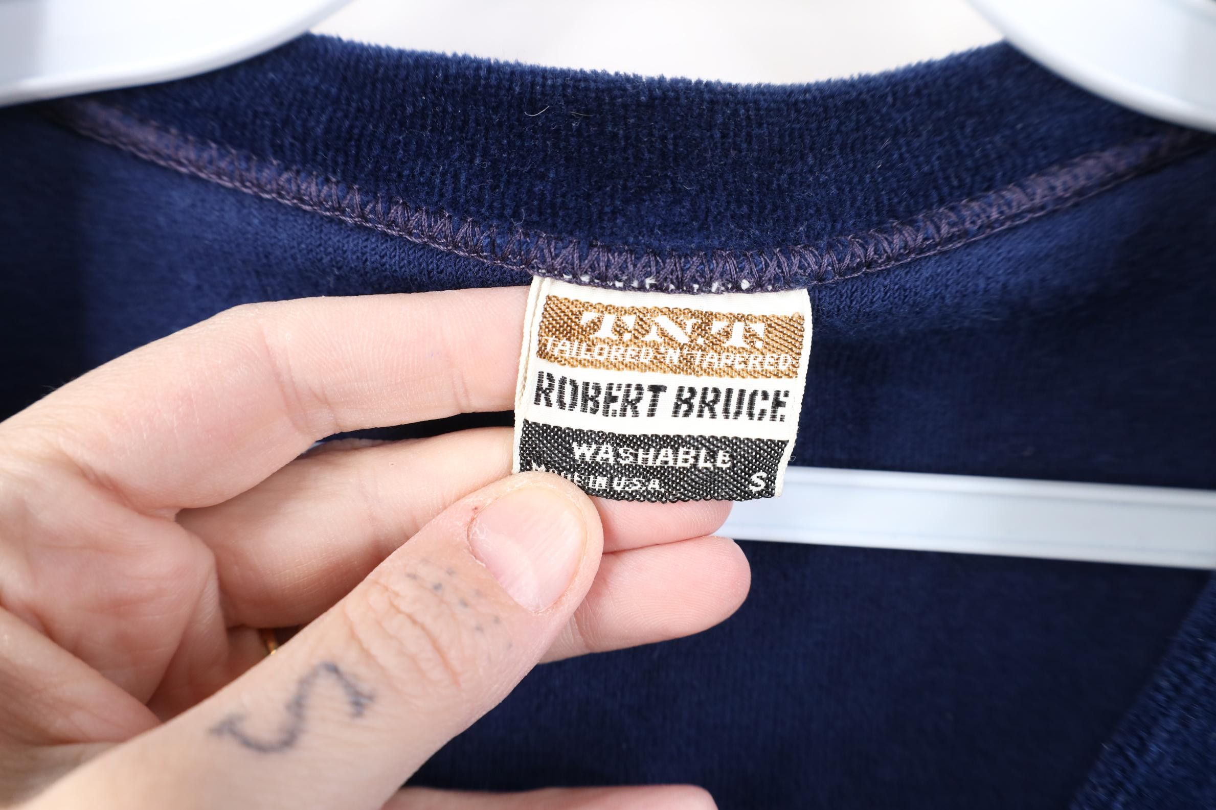 Vintage Vintage 70s Streetwear Velvet Short Sleeve Sweater USA Size US S / EU 44-46 / 1 - 4 Thumbnail