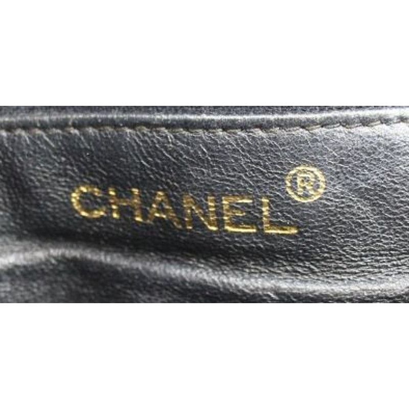 Chanel CHANEL Vintage Diamond CC Quilted Large Lambskin Camera Bag Size ONE SIZE - 14 Thumbnail