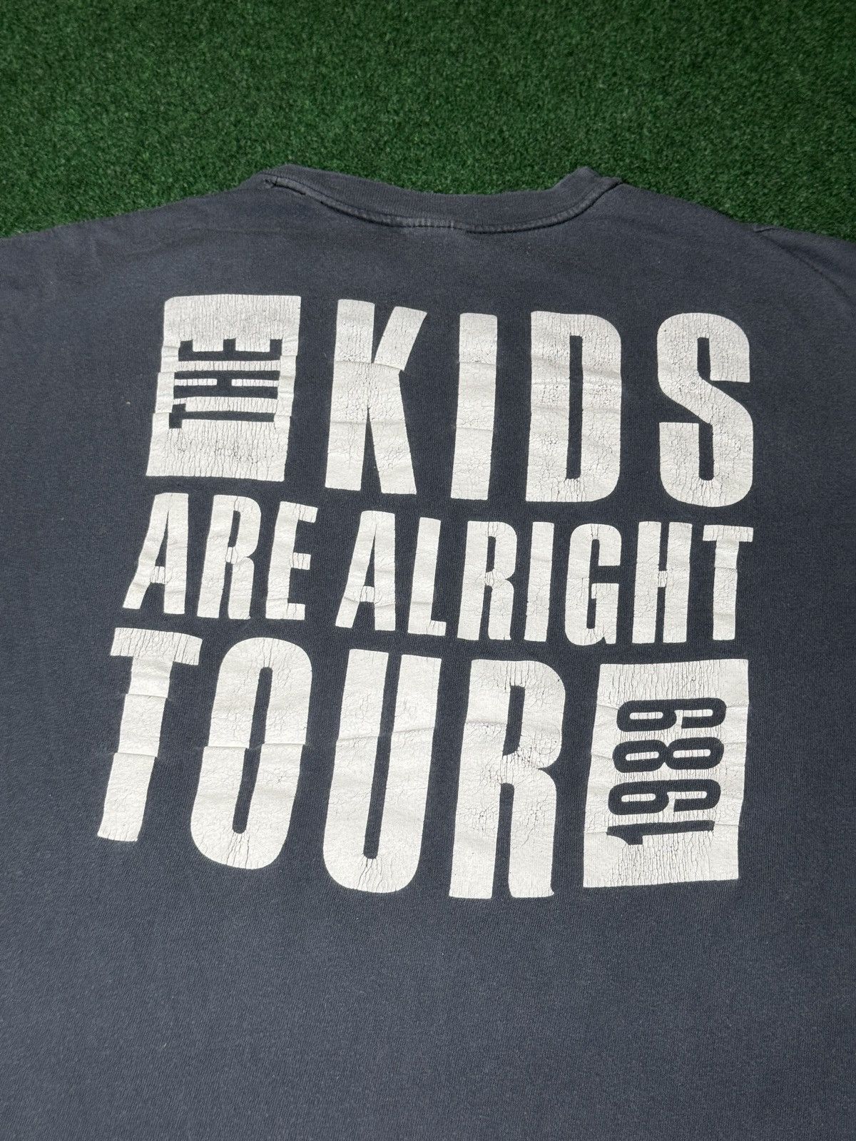 Band Tees × Vintage Vintage 80s The Who Kids Are Alright Concert Band T Shirt Size US L / EU 52-54 / 3 - 4 Thumbnail