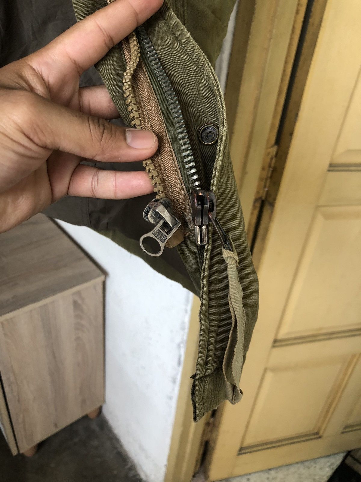 Abercrombie & Fitch Vintage Abercrombie and Fitch Distressed Military M65 Jacket Size US L / EU 52-54 / 3 - 15 Thumbnail