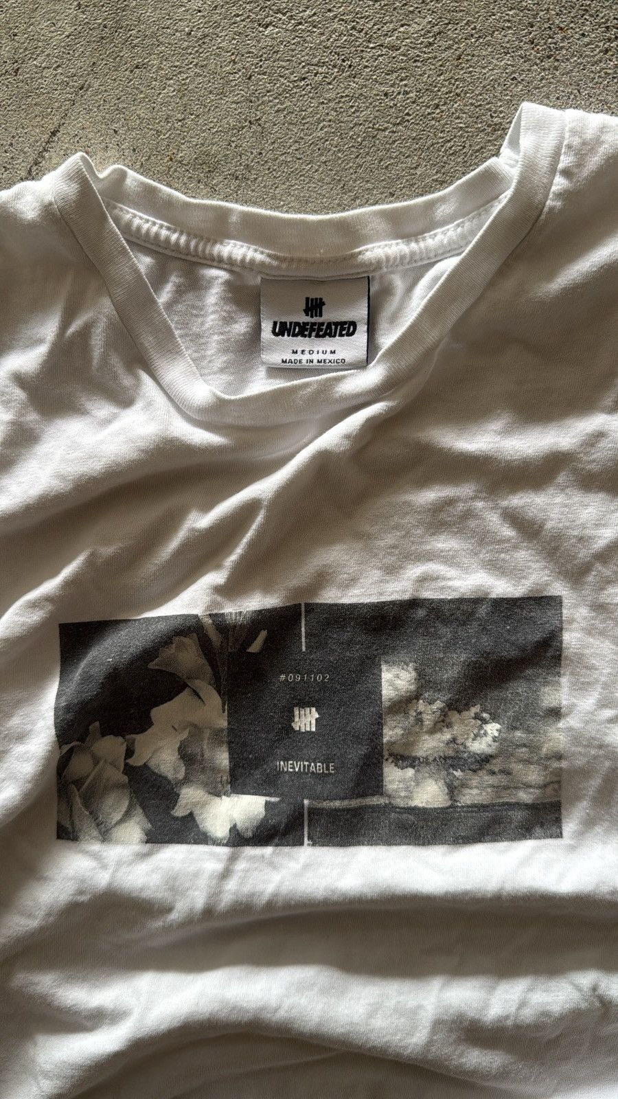 Undefeated White Undefeated Tee Size US L / EU 52-54 / 3 - 4 Thumbnail