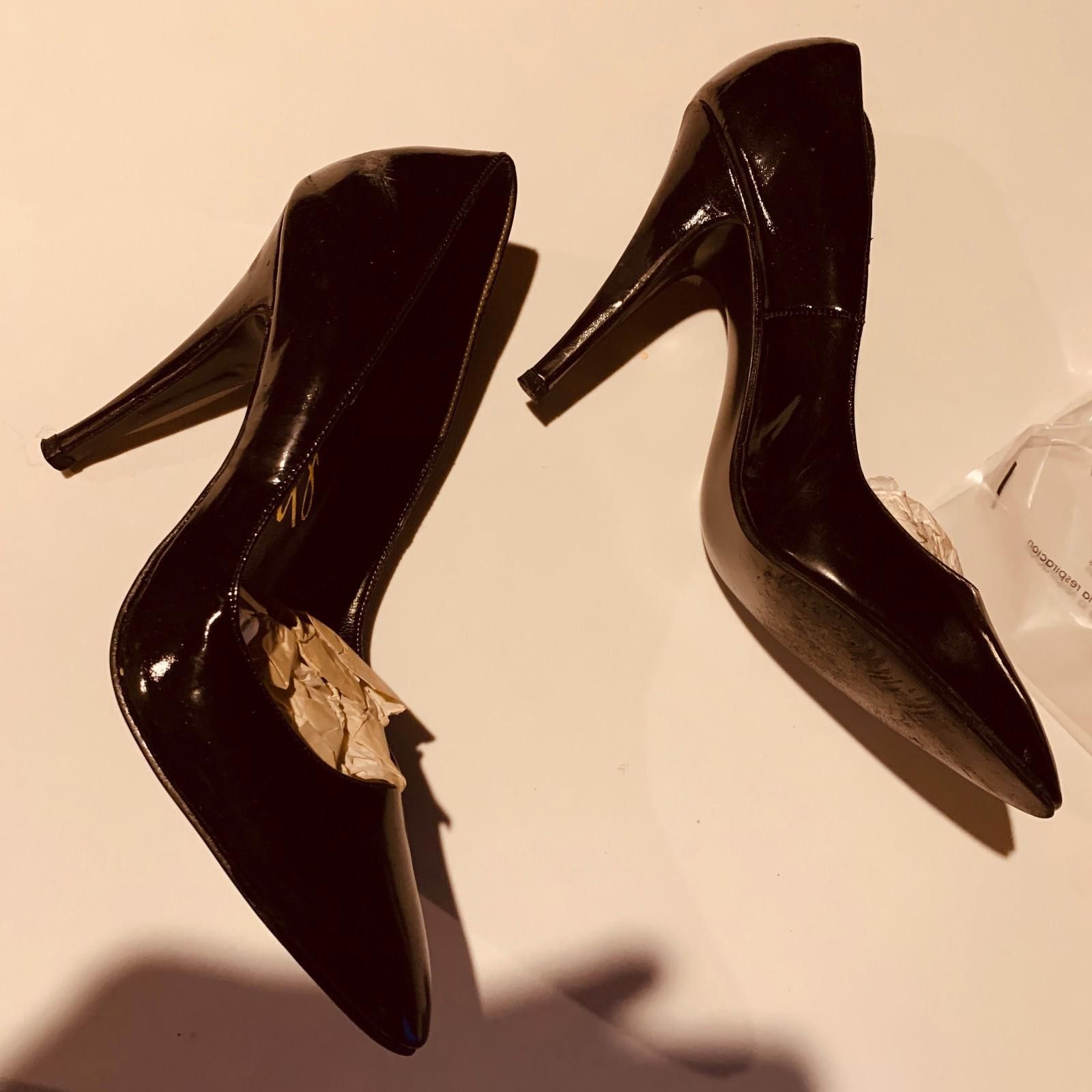 Designer Vintage Gigi Fasi Black Patent Leather Pump Heels Sz.8 (G104 Size US 8 / IT 38 - 2 Thumbnail
