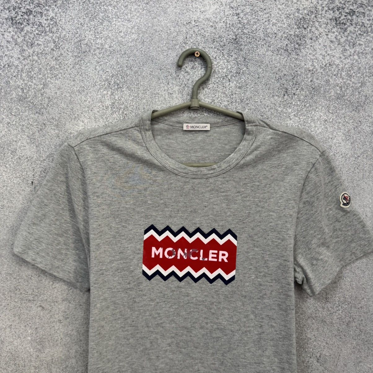 Moncler Moncler T Shirt Size US S / EU 44-46 / 1 - 2 Thumbnail