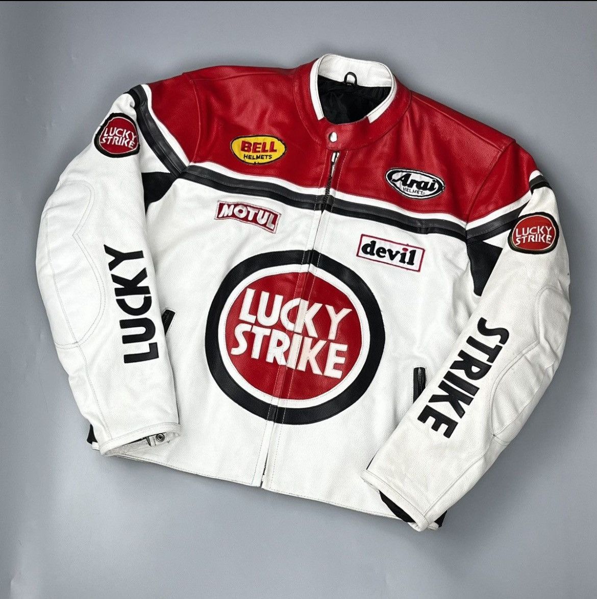 【90s】ヴィンテージ　LUCKY STRIKE レザージャケット Lucky Strike Vintage Patched Racing Leather Jacket - Ākaibu