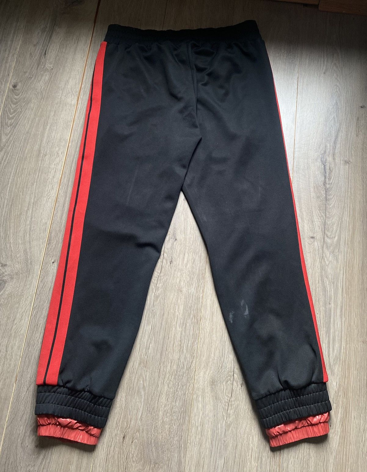 Moncler × Palm Angels Moncler x Palm Angels track pants Size US 34 / EU 50 - 11 Thumbnail