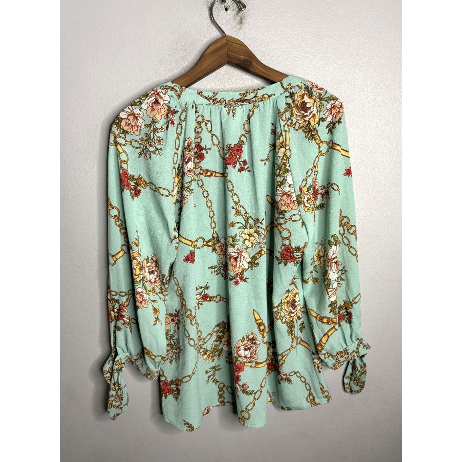 Vintage Fig and Flower Blouse Womens Medium Blue Floral Chain Print Button Up Boho Top Size M / US 6-8 / IT 42-44 - 5 Thumbnail