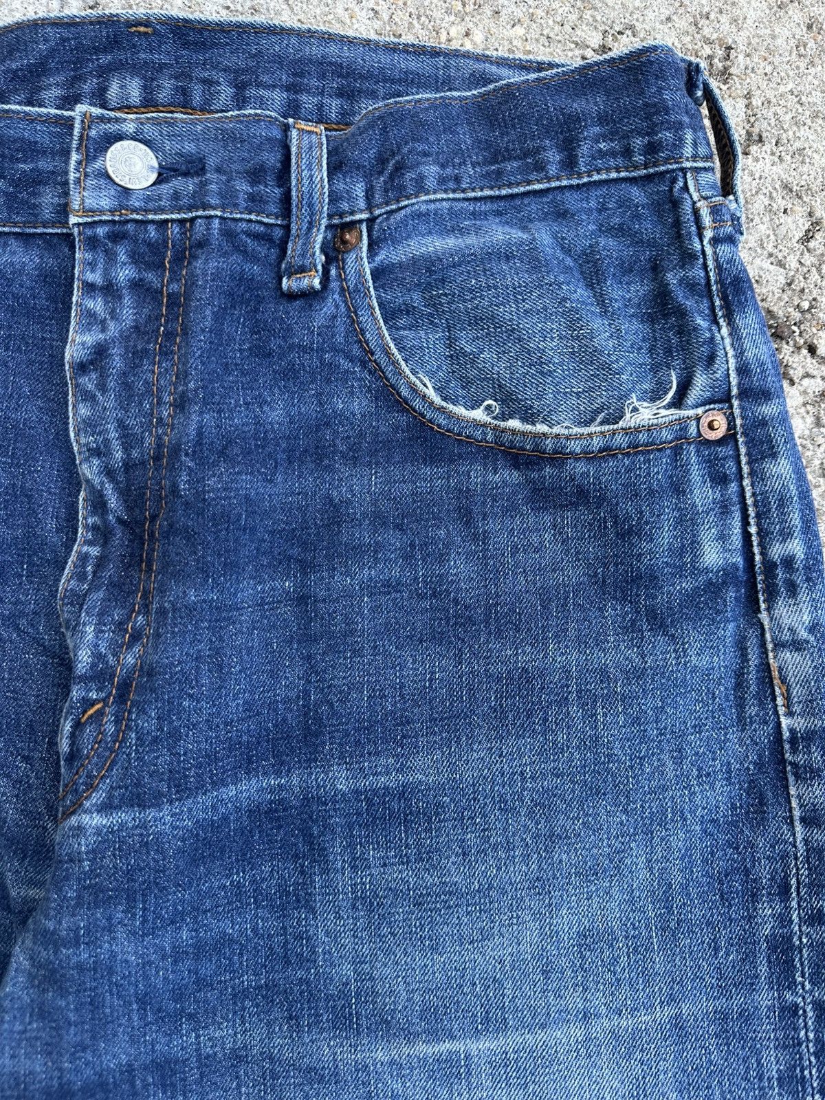 Levi's Vintage Clothing Vintage 90s Levis 502 XX Japan Big E Selvedge Jeans Denim Size US 33 - 6 Thumbnail