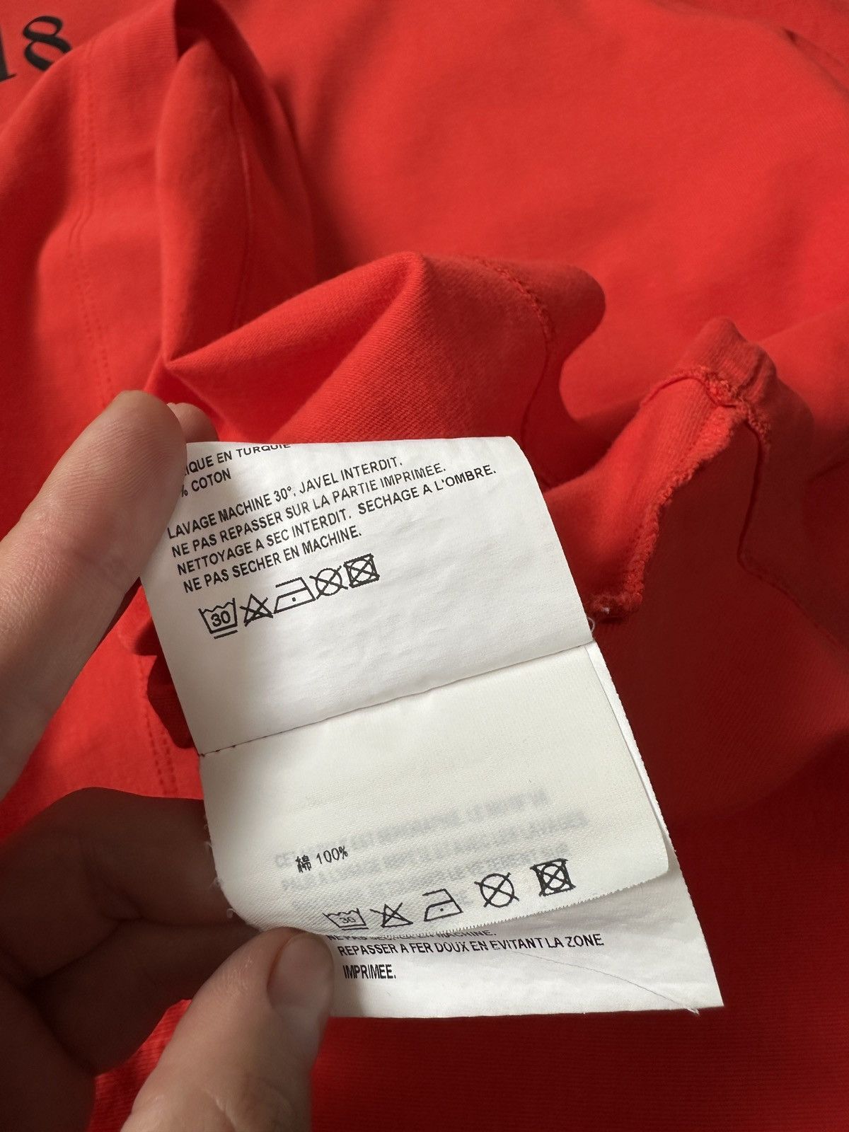 Gosha Rubchinskiy GOSHA RUBCHINSKIY Alien Tee Oversized T-Shirt Red Size US M / EU 48-50 / 2 - 14 Thumbnail