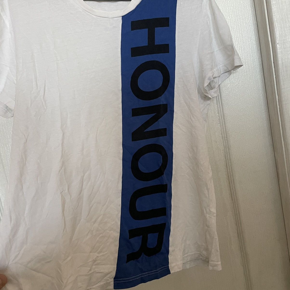 Alexander McQueen × Designer Tee Shirt Alexander McQueen Honour Size US S / EU 44-46 / 1 - 3 Thumbnail