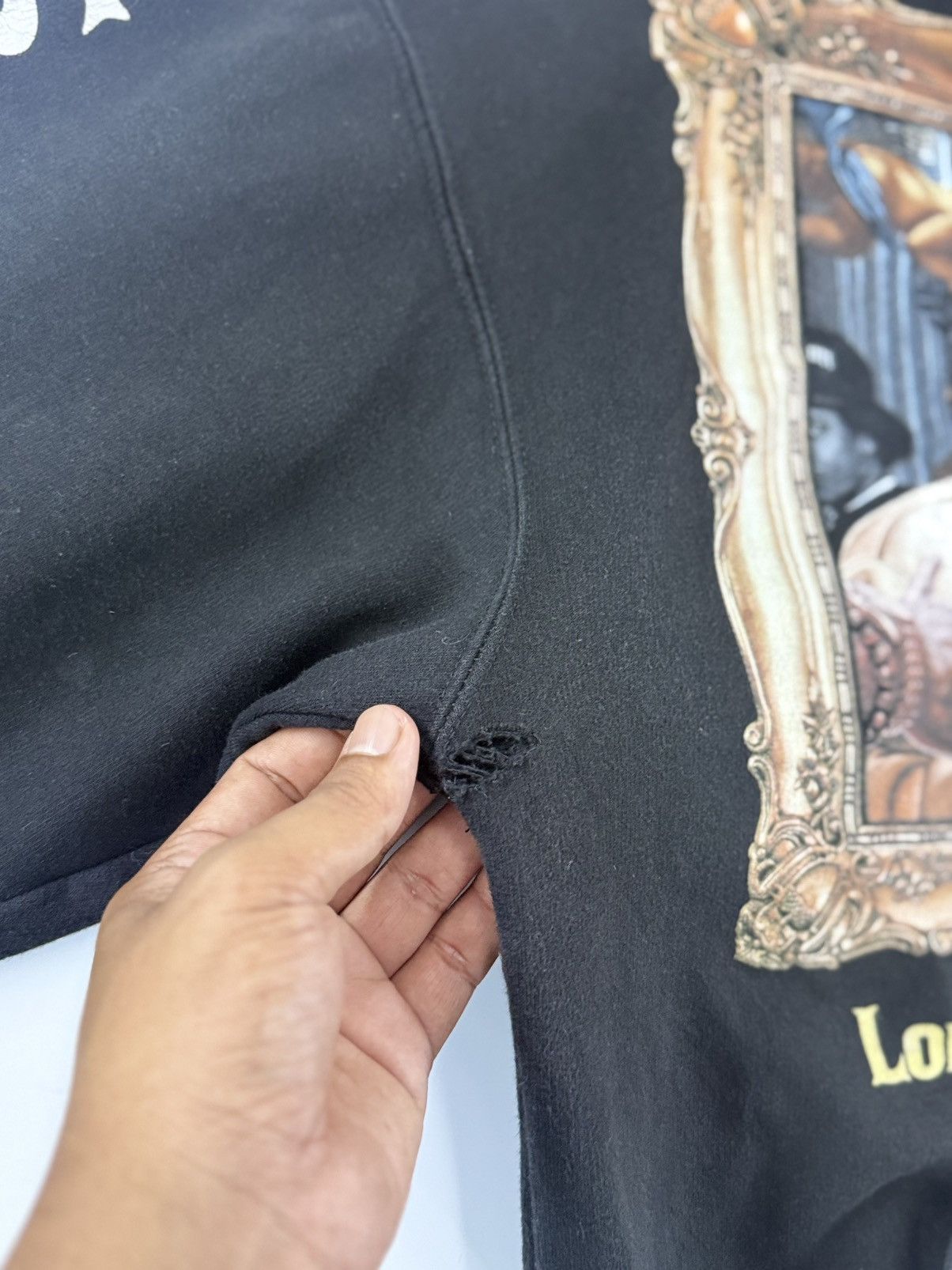 Band Tees 🔥 Lagendary Rappers Long Live the King Tupac Shakur Hoodie Size US M / EU 48-50 / 2 - 11 Thumbnail