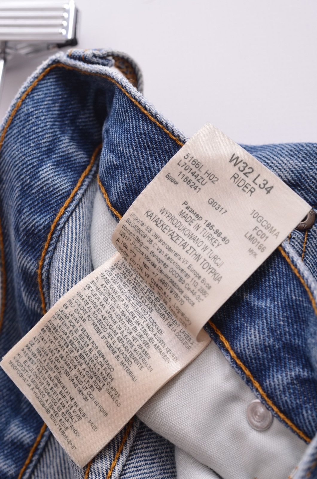 Lee Y2K Lee Riders Denim Distressed Jeans size 32 Size US 32 / EU 48 - 4 Thumbnail