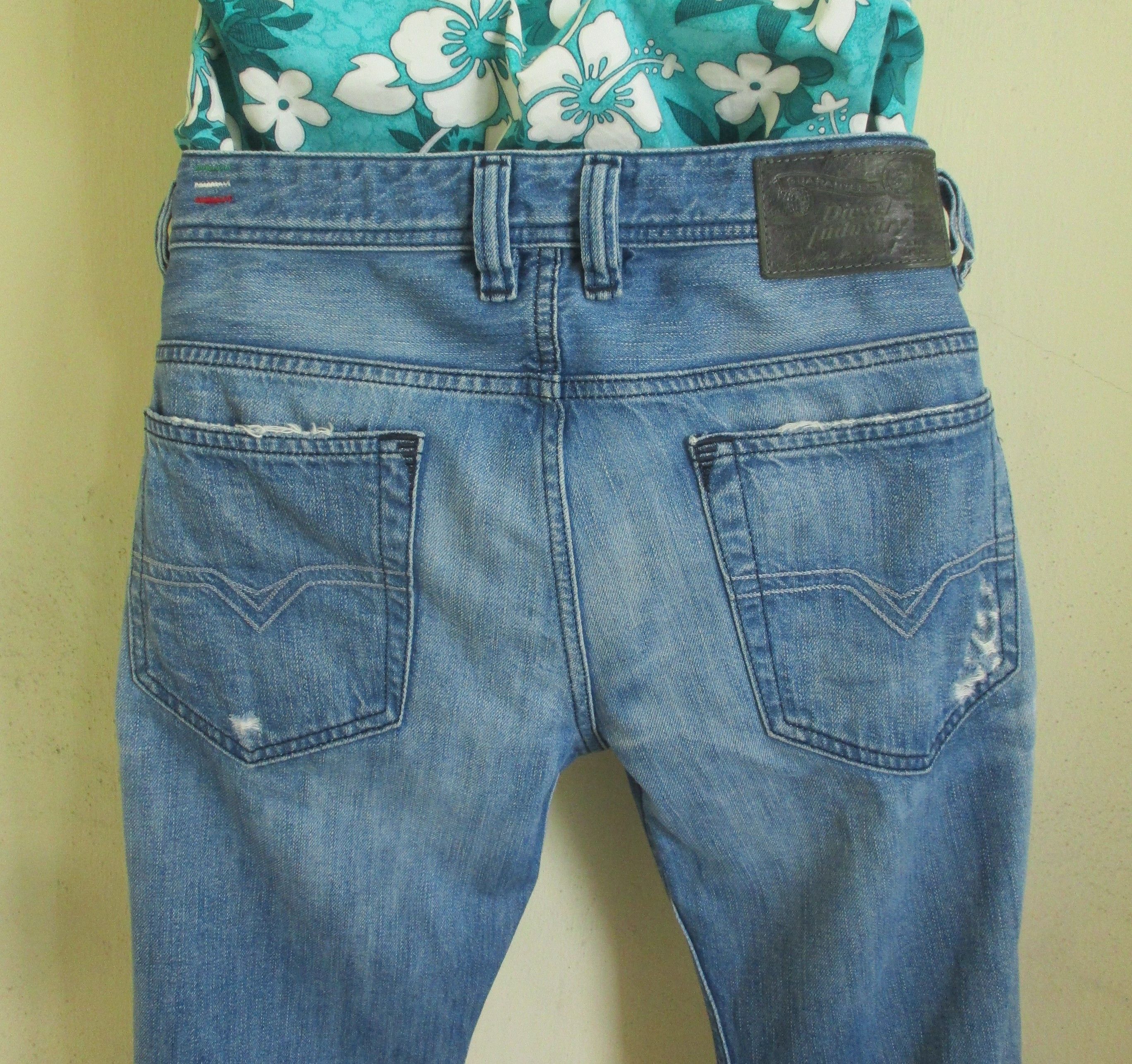 Diesel Safado Wash 008MX Low Rise Distressed Jeans Size US 29 - 4 Thumbnail