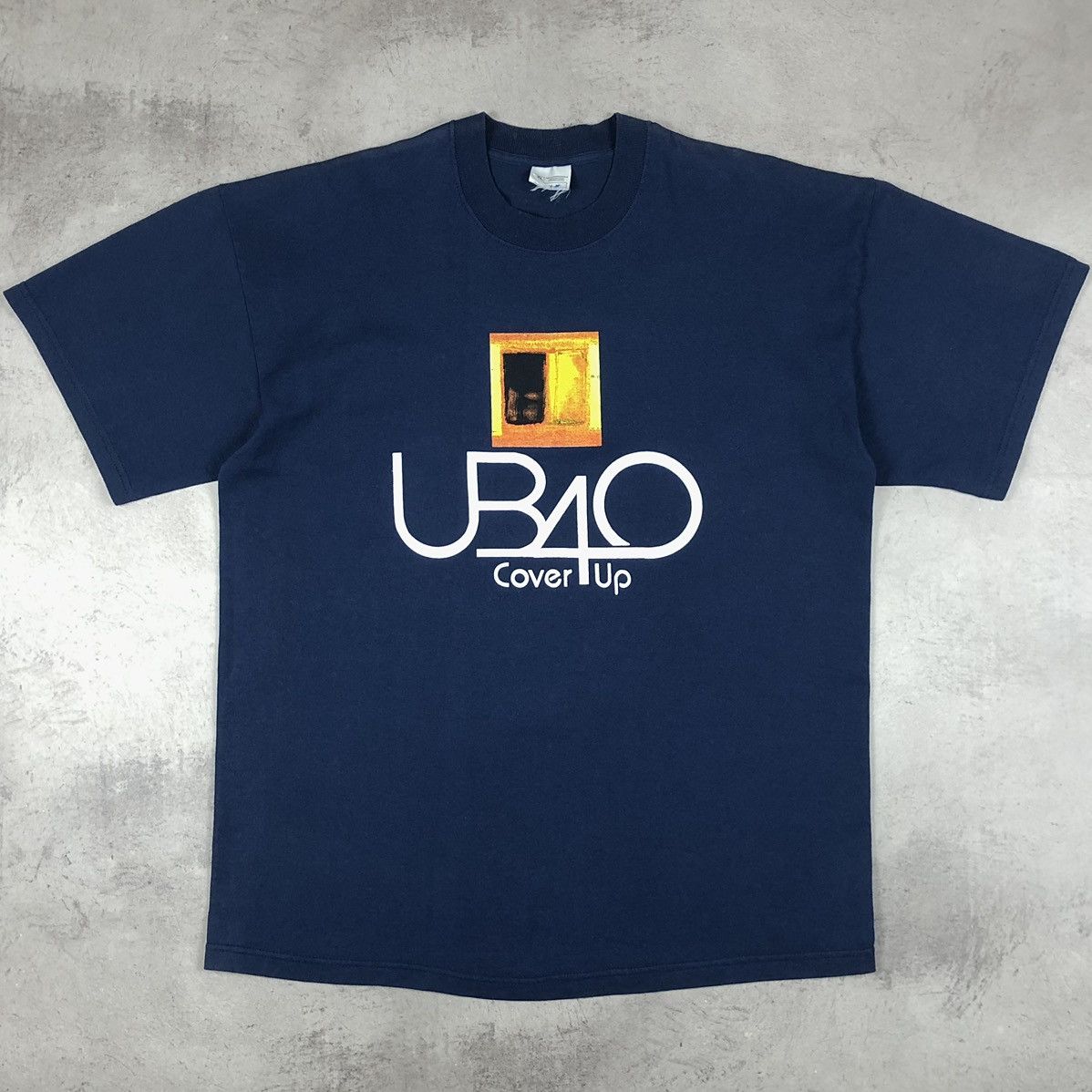 Band Tees 2001 UB40 Cover Up Tee Size US L / EU 52-54 / 3 - 2 Thumbnail
