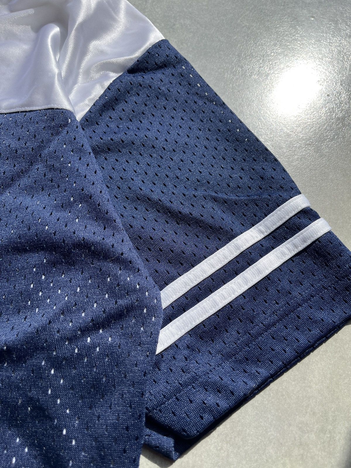 Snoop Dogg White & Navy Blue Snoop Dogg Jersey Early 2000s - Rare Find Size US L / EU 52-54 / 3 - 6 Thumbnail