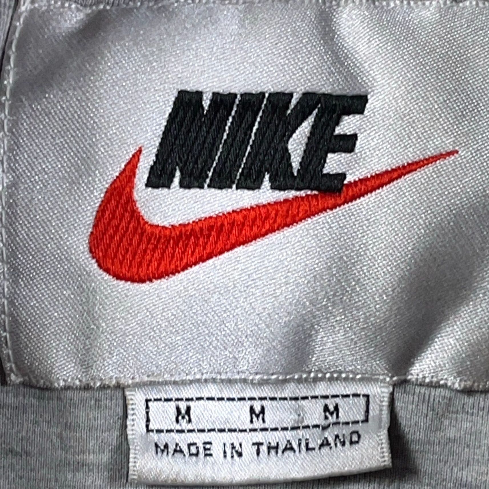 Nike VINTAGE Nike Jacket Men Medium Blue Red Varsity Bomber 90s Y2K Snap Lined Adult Size US M / EU 48-50 / 2 - 4 Thumbnail