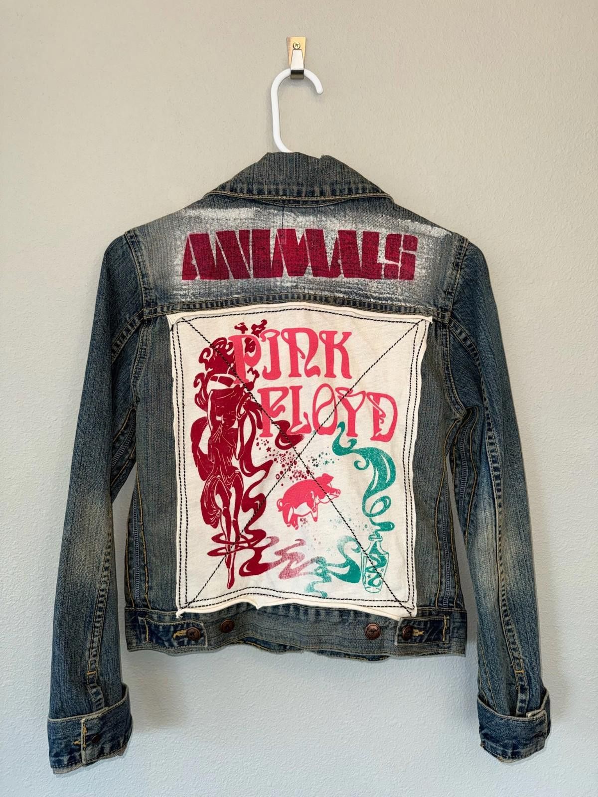 Trunk Ltd Pink Floyd Animals Trunk Ltd Denim Jean Jacket Womens Small Size S / US 4 / IT 40 - 1 Thumbnail