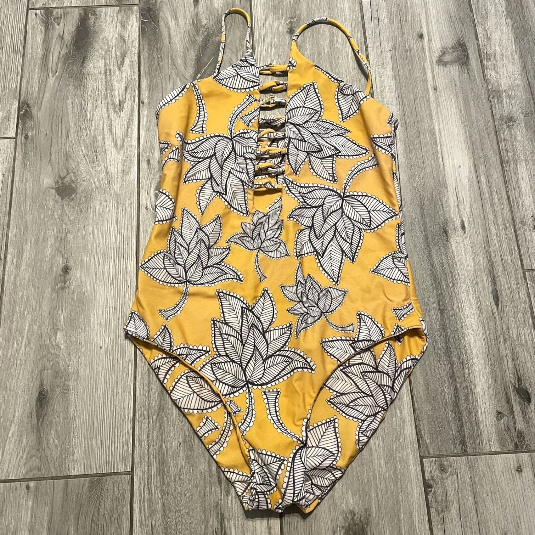 Vintage AILA BLUE Bella Vita Limone Cheeky Swimsuit Yellow Bright Plunge M - Womens Regular Nylon Blend One Piece Size ONE SIZE - 2 Thumbnail