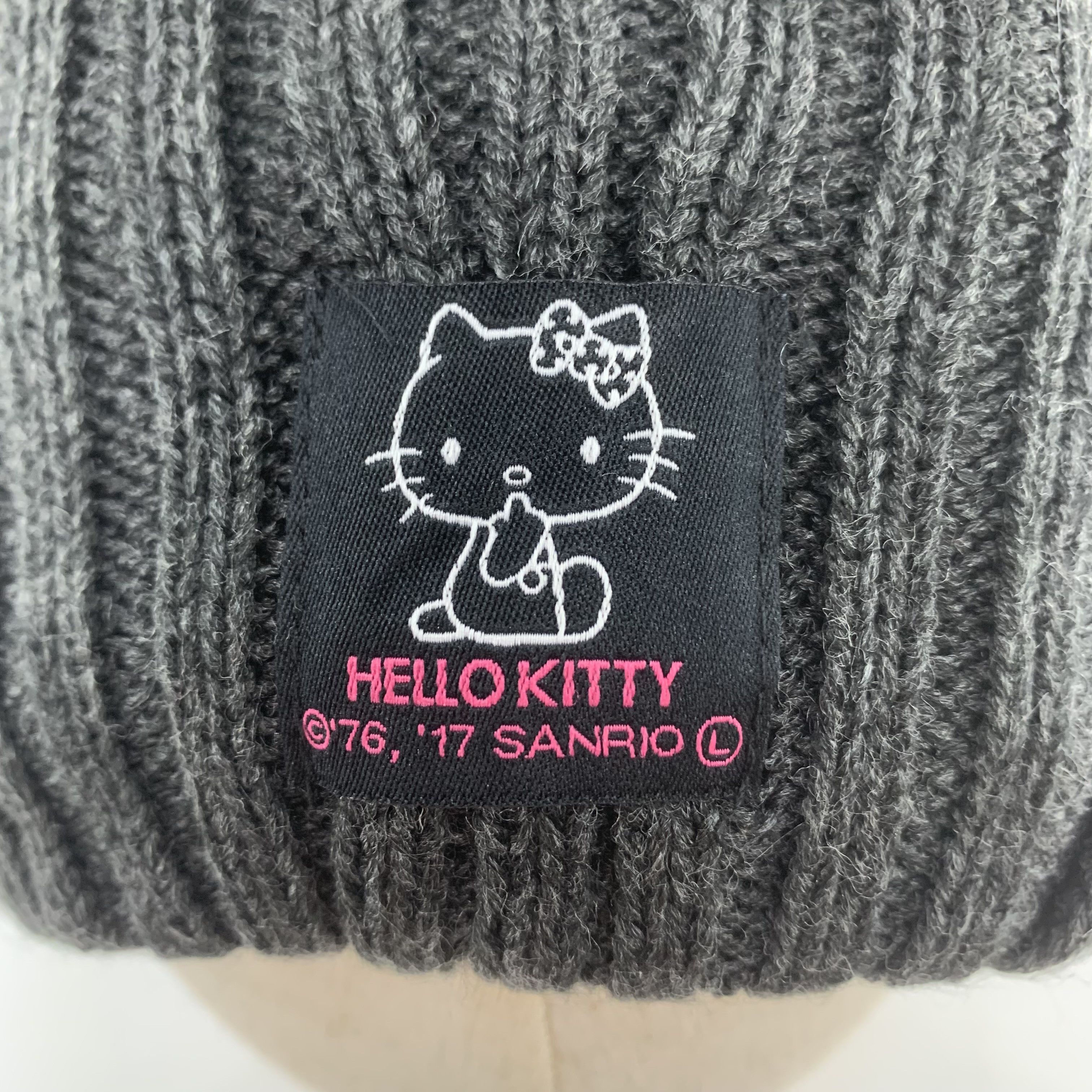 Anime × Japanese Brand × Vintage Hello Kitty Beanie Neck Gaiter Size ONE SIZE - 5 Thumbnail