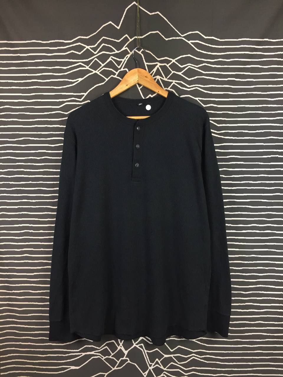 Uniqlo Uniqlo Thermal Waffle Knit Long Sleeve Henley Tee Size US XL / EU 56 / 4 - 2 Thumbnail