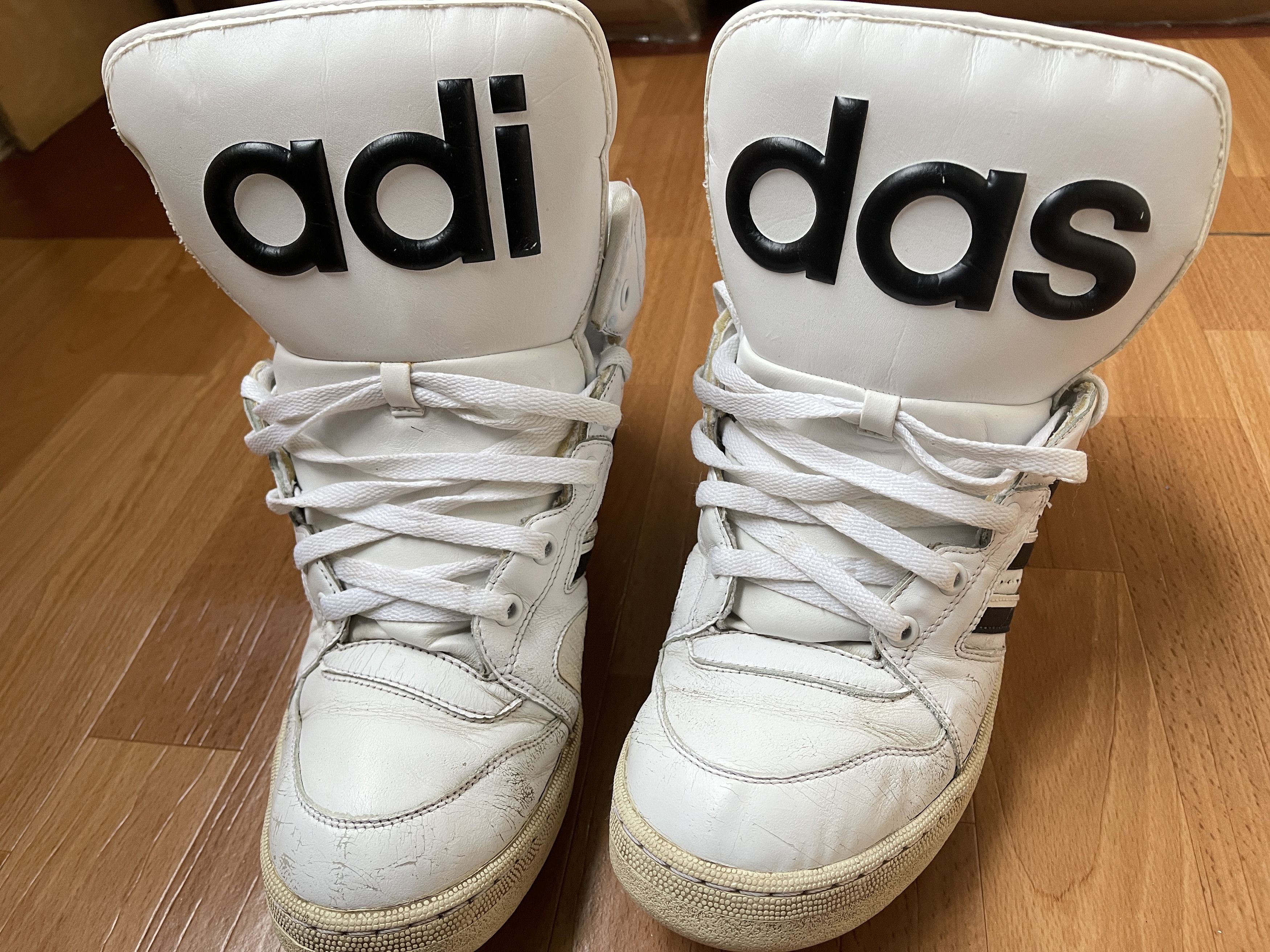 Adidas × Jeremy Scott Adidas sneakers, Jeremy Scott Instinct, Hi Top shoes, V24529 Size US 10.5 / EU 43-44 - 6 Thumbnail