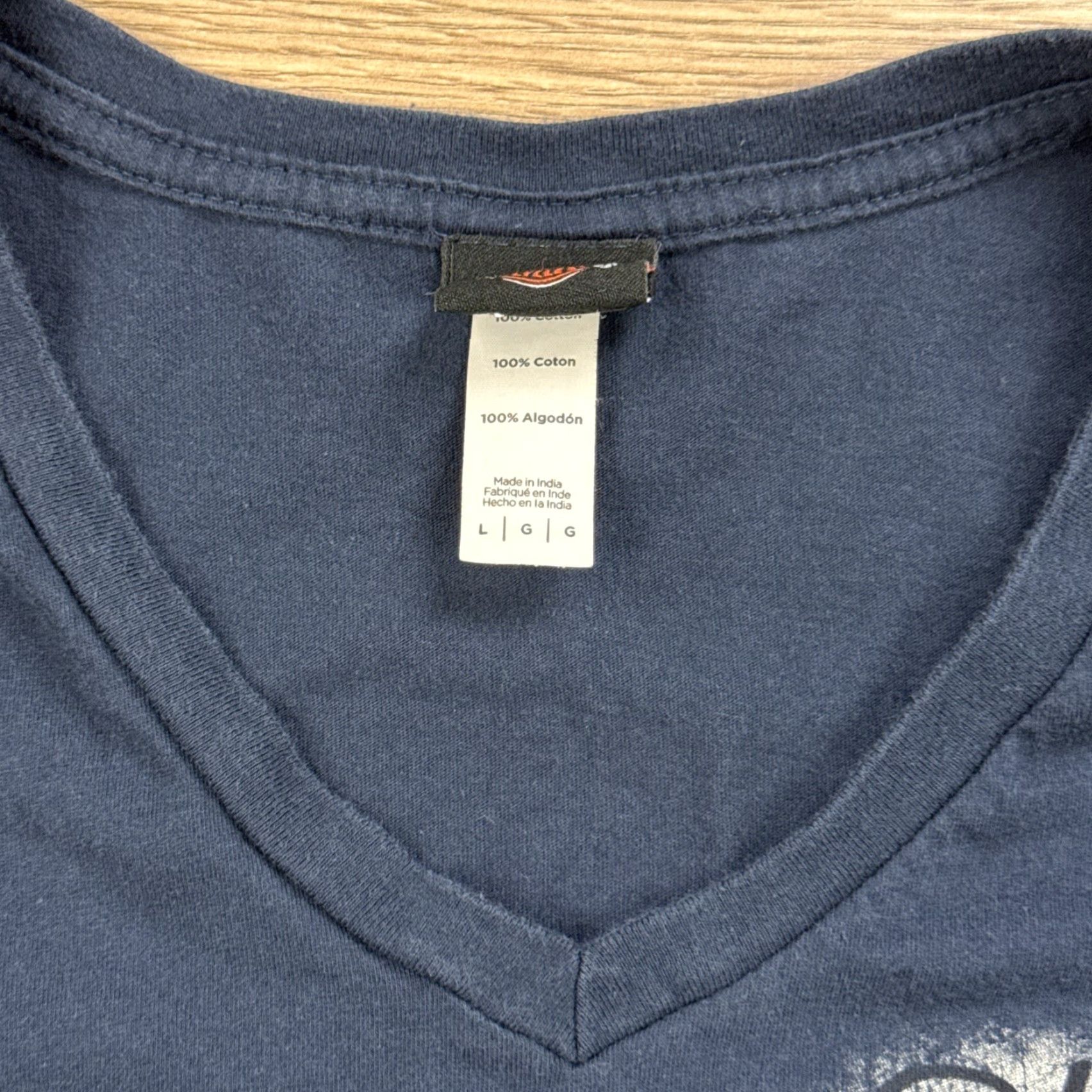 Harley Davidson VINTAGE Harley-Davidson V-Neck T-Shirt Women’s 2022 Sturgis Navy Large Women Shirt Short Sleeve Size L / US 10 / IT 46 - 2 Thumbnail