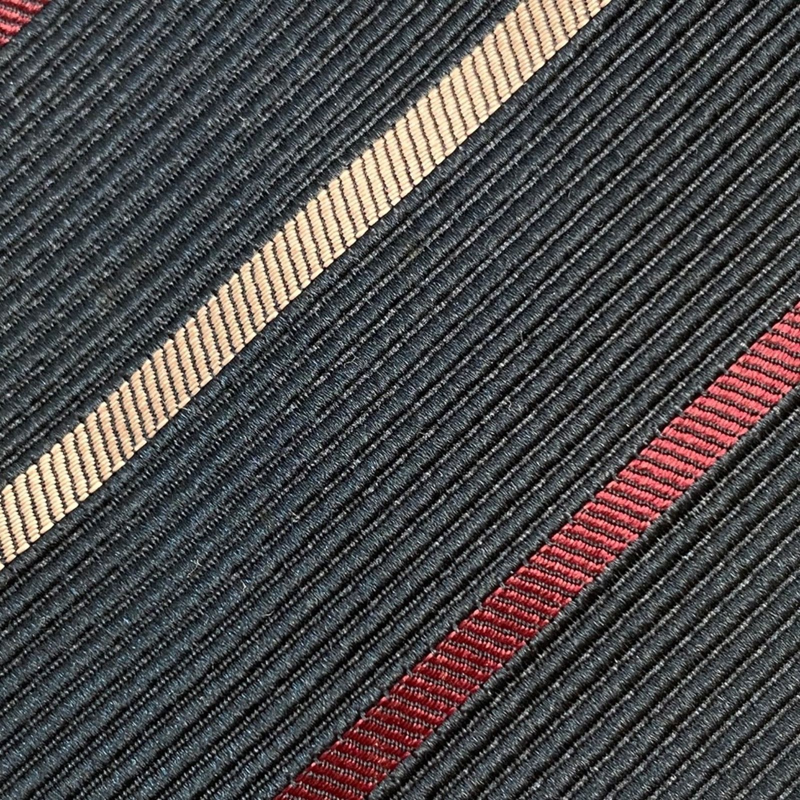 Giorgio Armani GIORGIO ARMANI Mens 100% Silk Tie Necktie Diagonal Stripe Size ONE SIZE - 2 Thumbnail