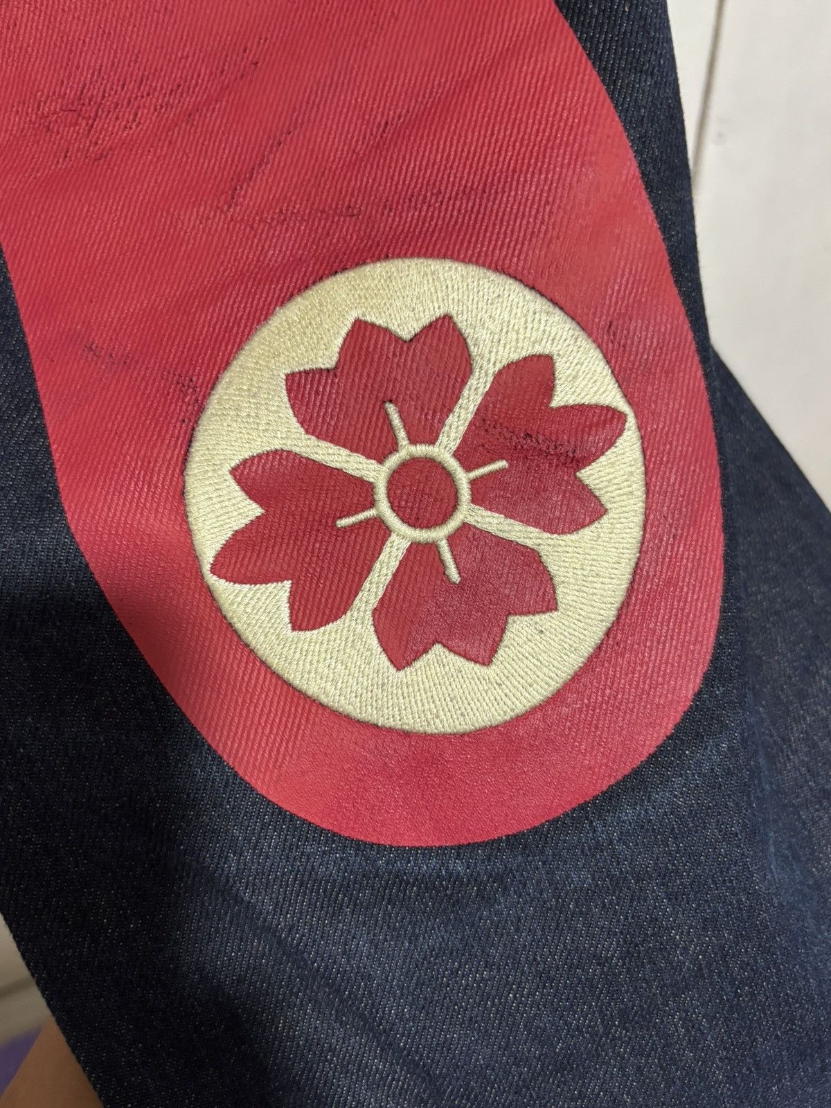 Evisu Evisu Daicock Red Kamon Flower Selvedge Denim Pants Size US 34 / EU 50 - 5 Thumbnail