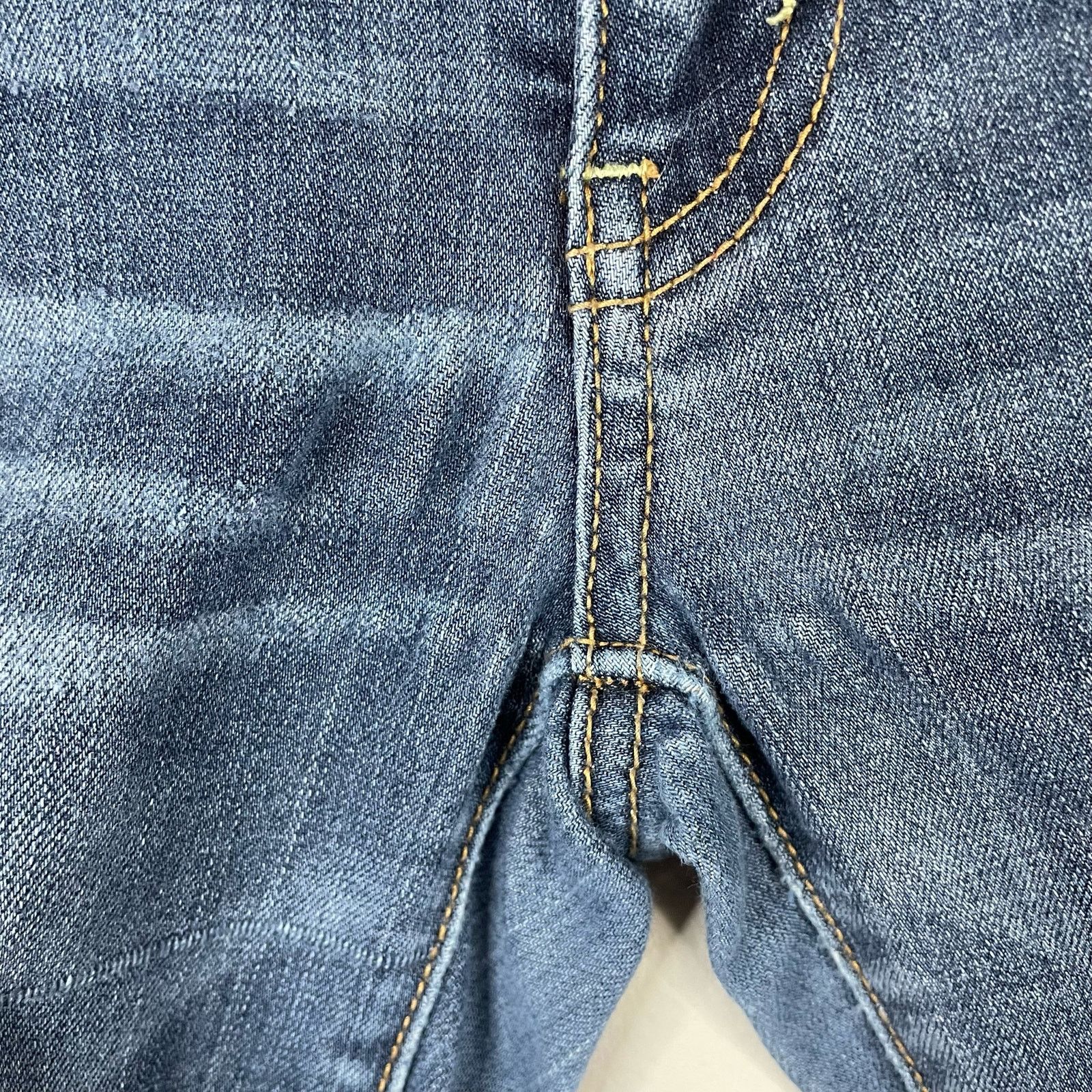 American Eagle Outfitters American Eagle Jeggings 4R Medium Wash Distressed Skinny Size 27" / US 4 / IT 40 - 2 Thumbnail