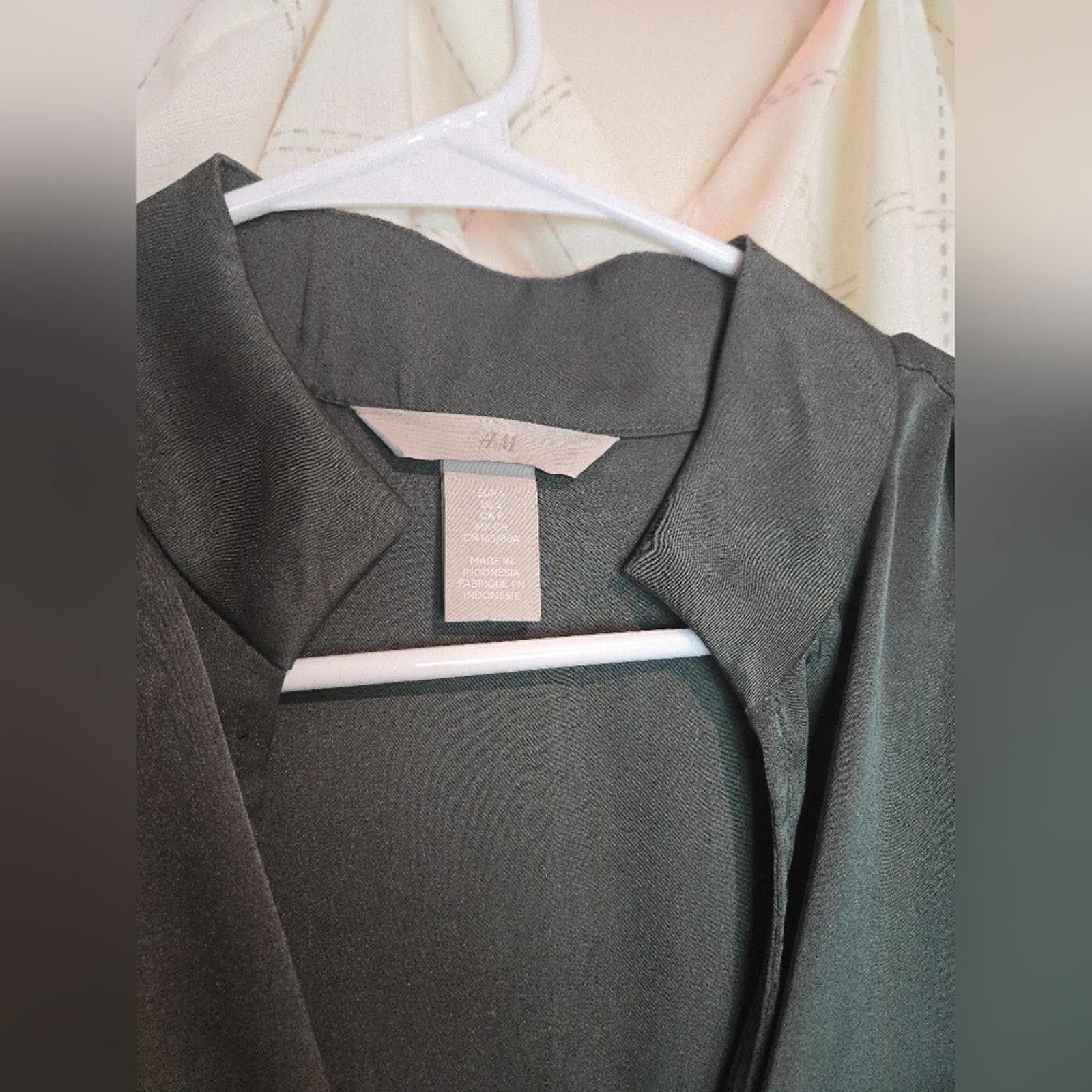 H&M H&M Dress Size S / US 4 / IT 40 - 2 Thumbnail