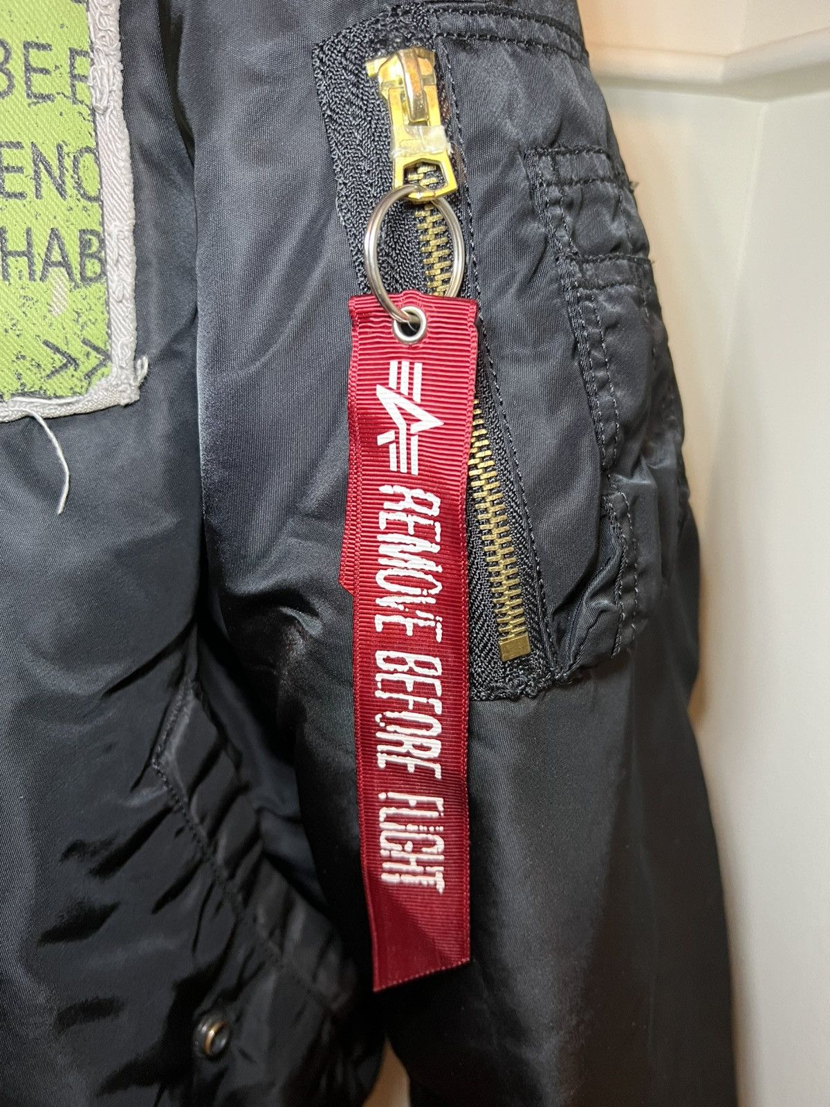 Alpha Industries Alpha Industries X Urban Outfitters patchwork bomber jacket Size US M / EU 48-50 / 2 - 6 Thumbnail
