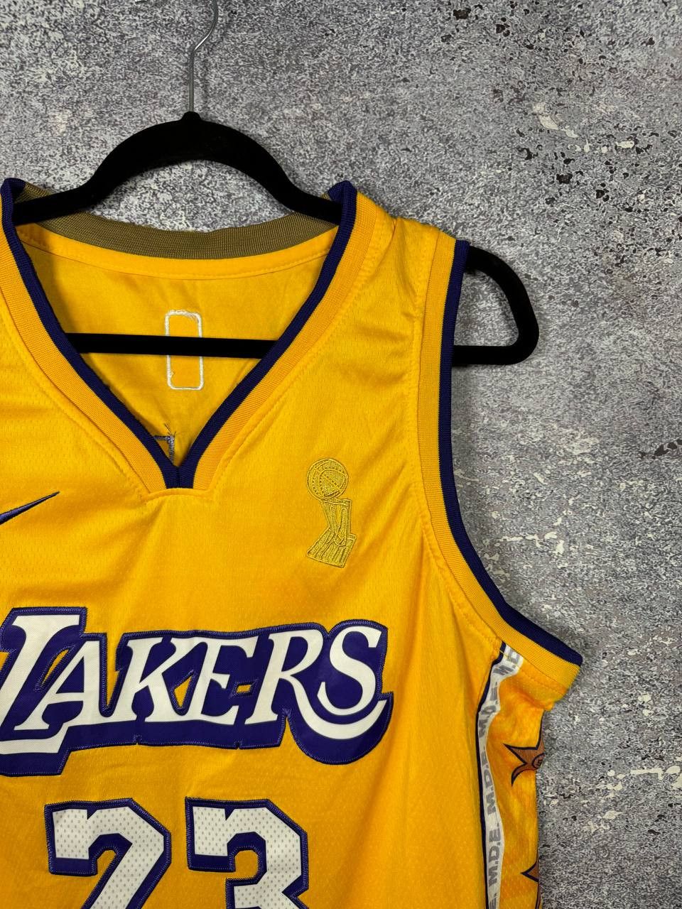 NBA LEBRON JAMES Los Angeles Lakers Jersey Large Limited Size US L / EU 52-54 / 3 - 2 Thumbnail
