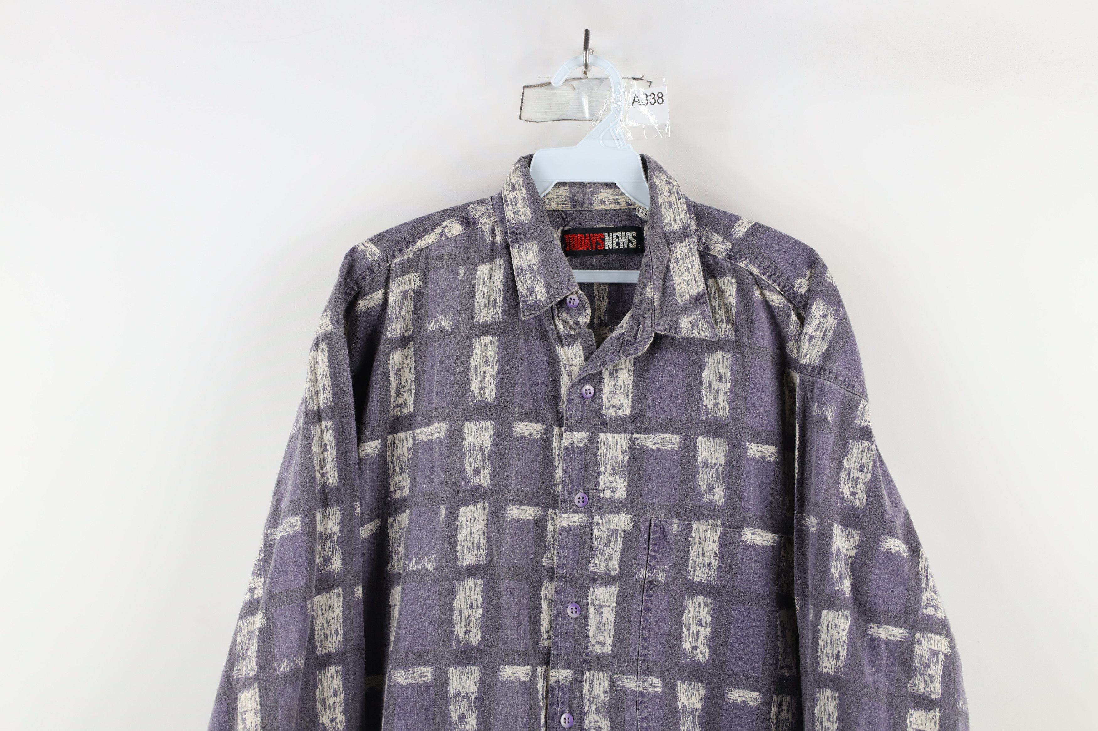 Vintage Vintage 90s Streetwear Faded Stonewash Collared Button Shirt Size US M / EU 48-50 / 2 - 2 Thumbnail