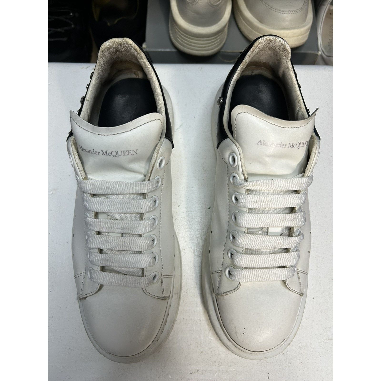 Alexander McQueen Alexander McQueen Oversized Sneakers White Size 9.5 US Men's Size US 9.5 / EU 42-43 - 2 Thumbnail