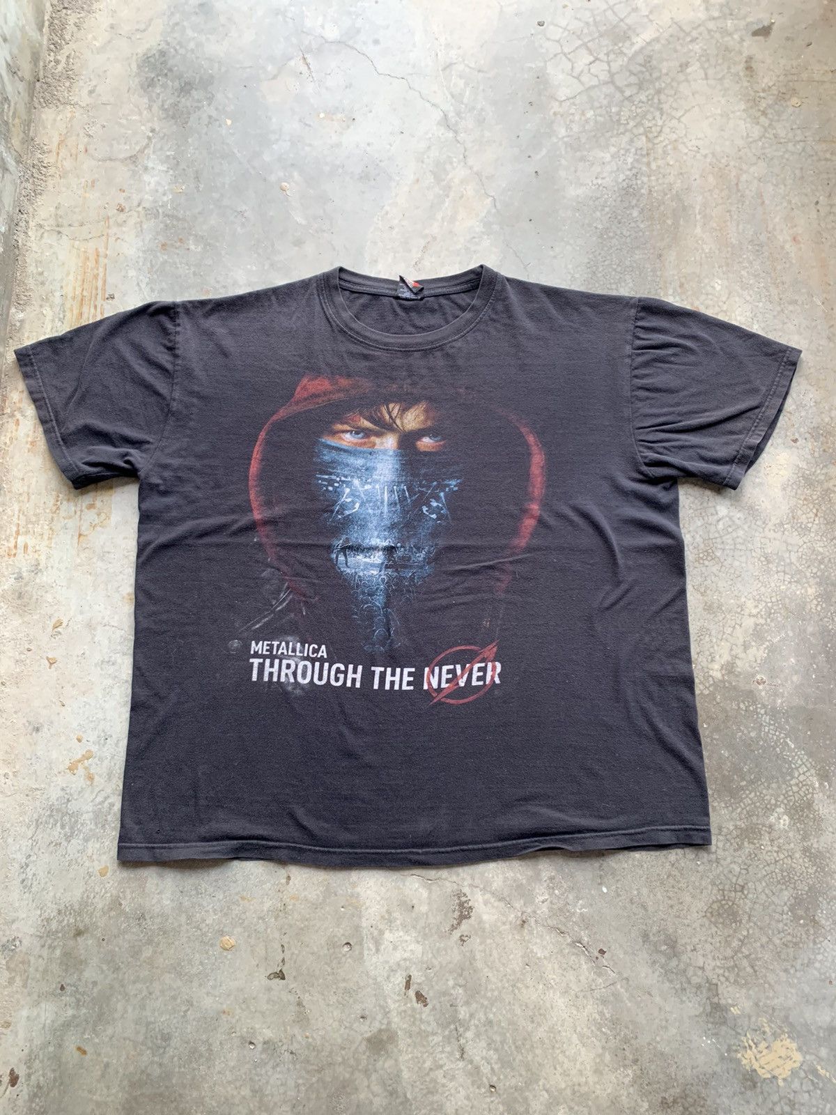 Band Tees TRASHED FADED Metallica Through The Never Band tshirt Size US XL / EU 56 / 4 - 1 Thumbnail